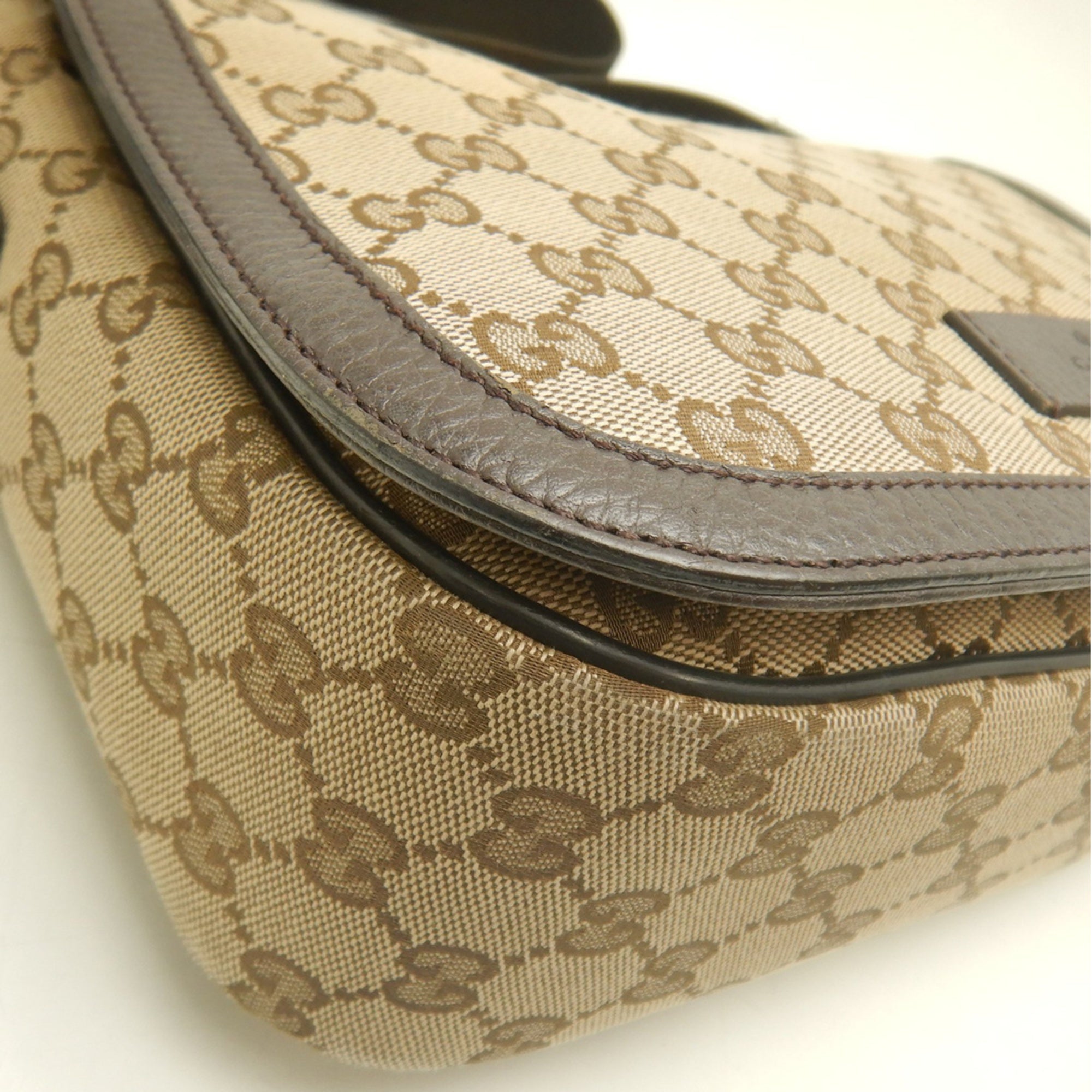 Gucci Beige Gg Canvas Leather Shoulder Bag (Pre-Owned)