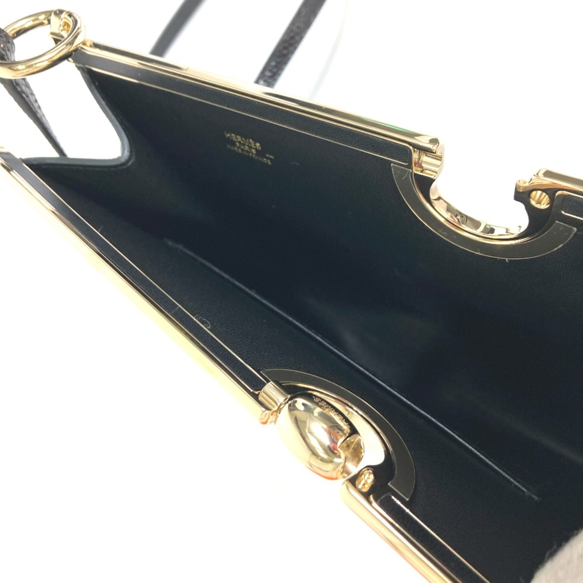 Hermes Black Other Shoulder Bag (Pre-Owned)