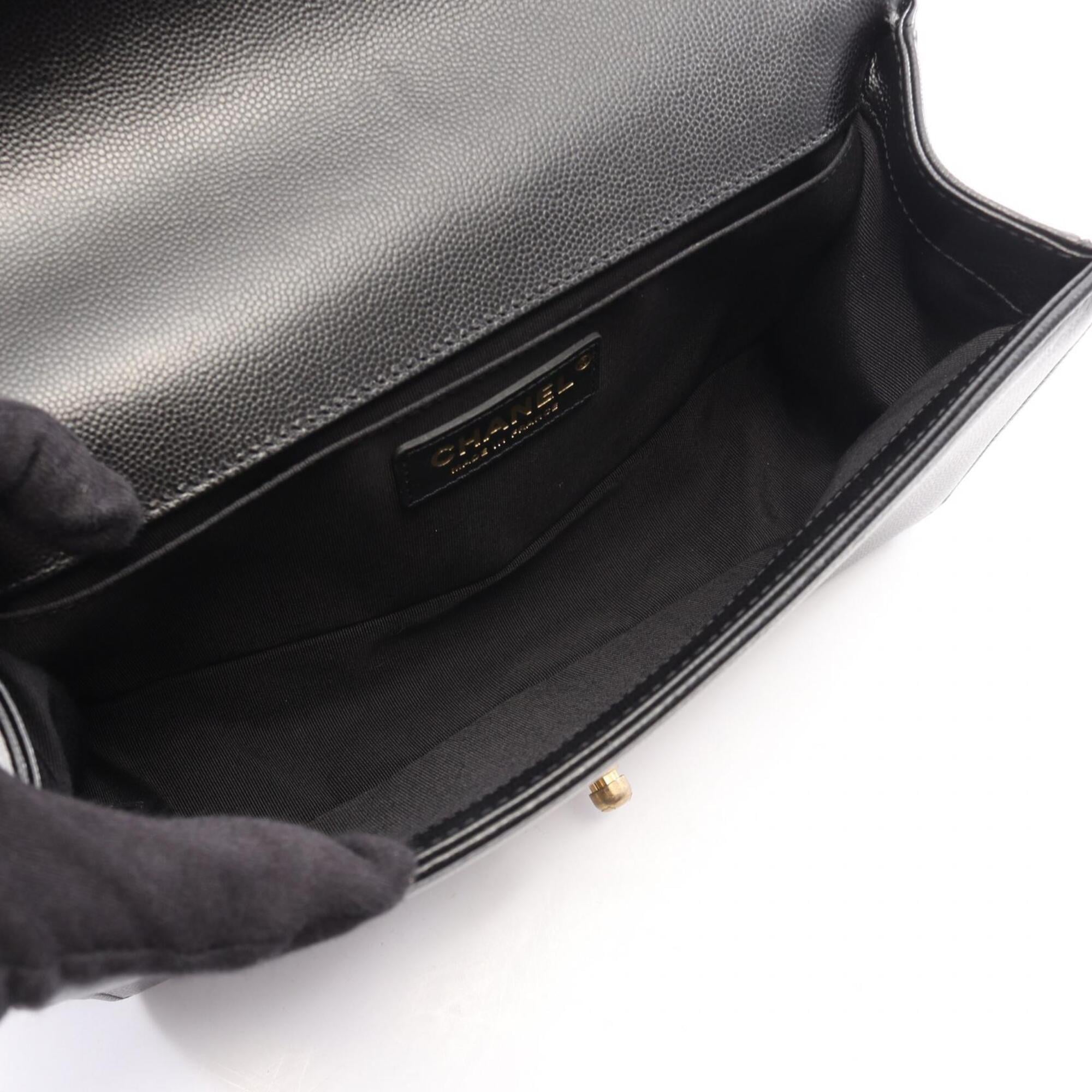 Chanel Black Grained Calfskin Handbag Shoulder Bag (Pre-Owned)