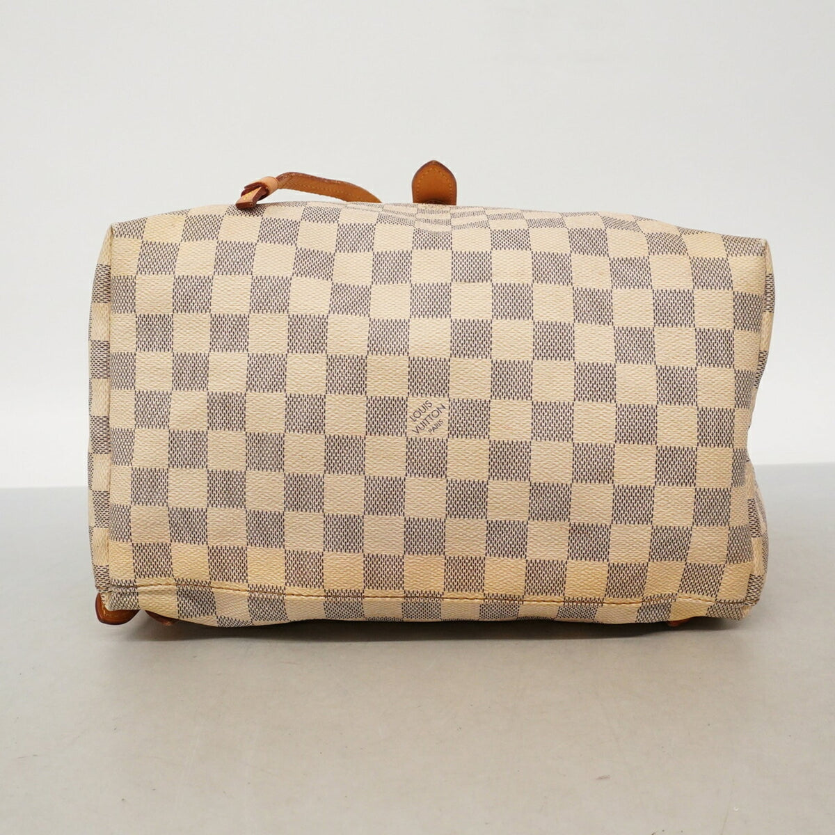Louis Vuitton White Backpack (Pre-Owned)