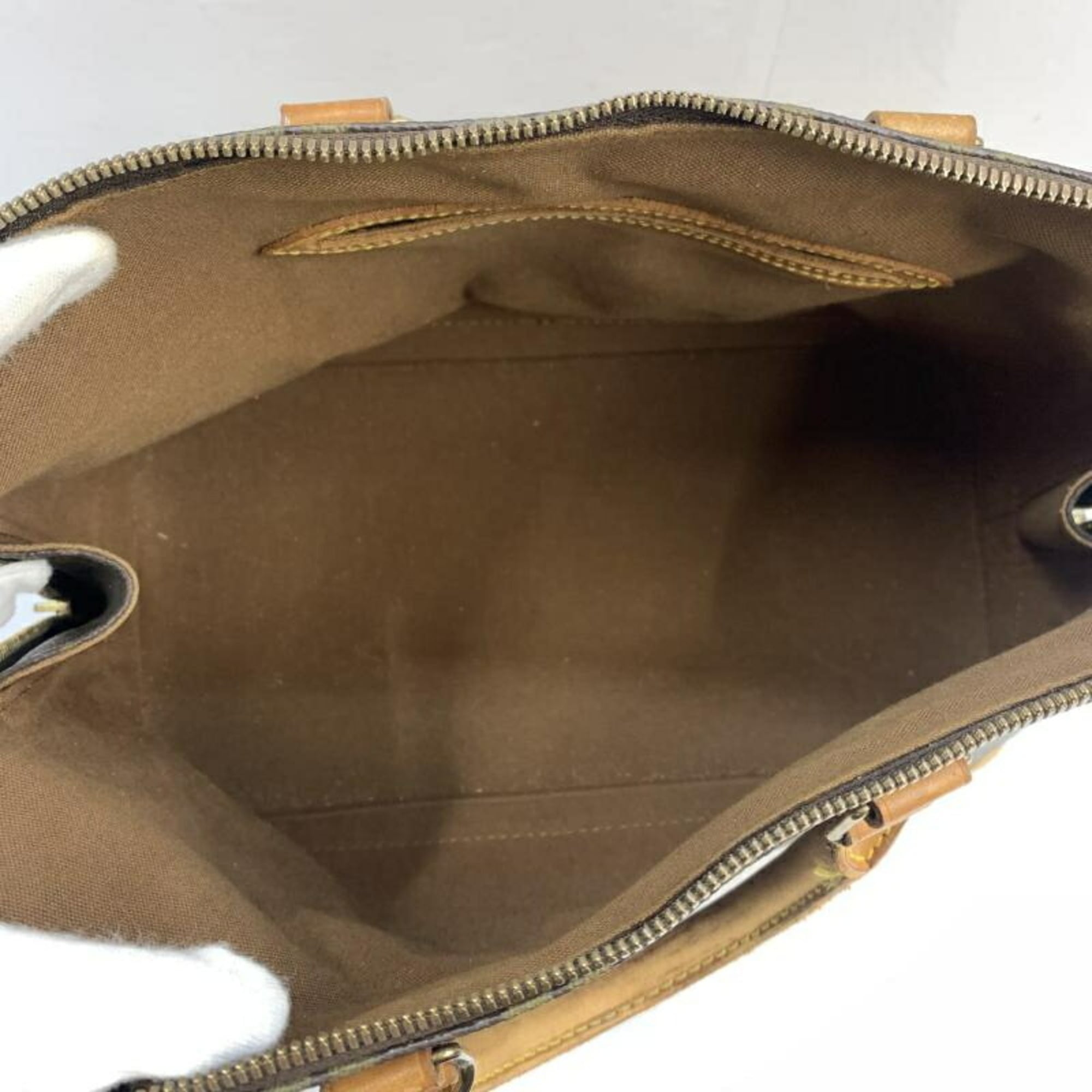 Louis Vuitton Handbag (Pre-Owned)