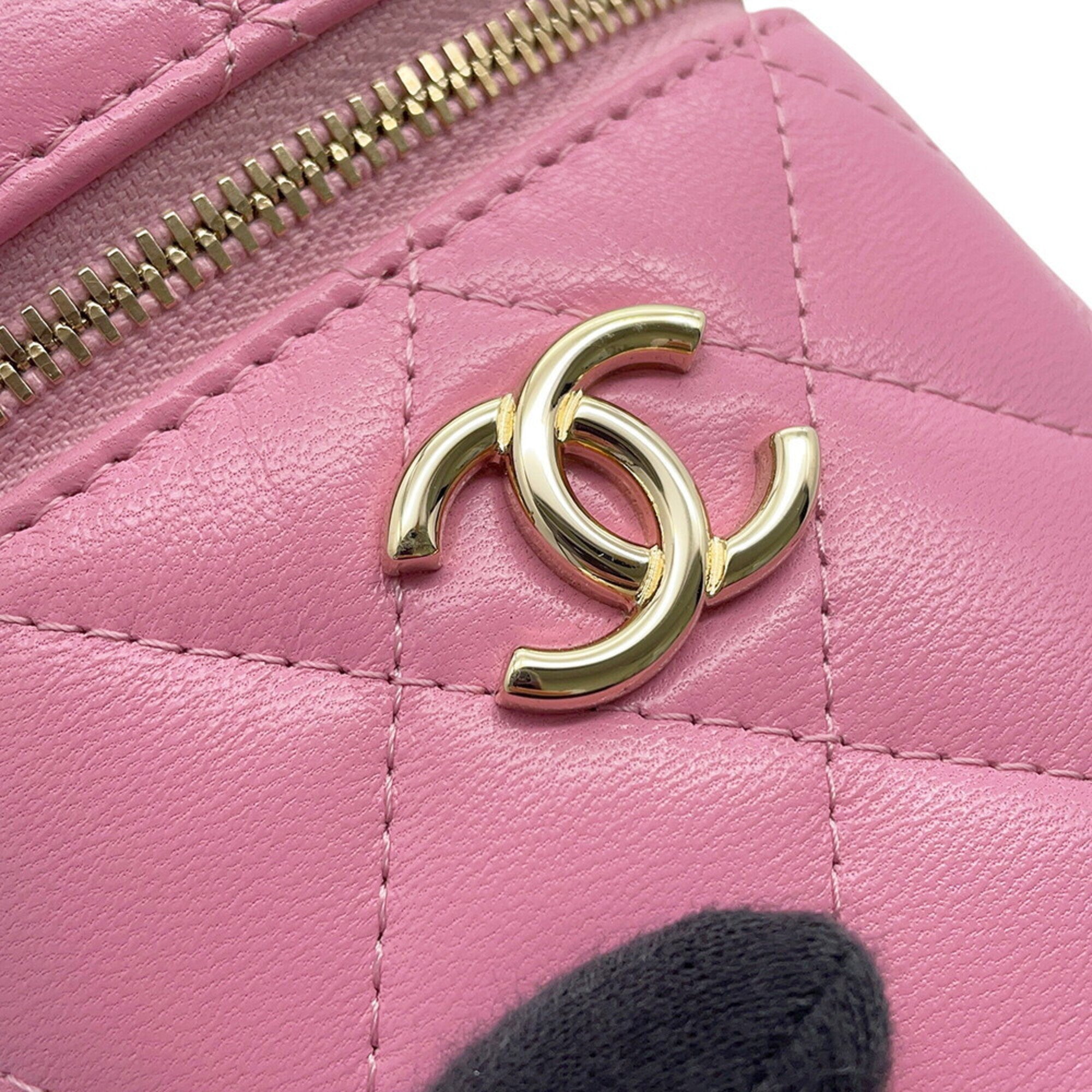 Chanel Pink Leather Handbag Pouch Vanity Bag (Pre-Owned)