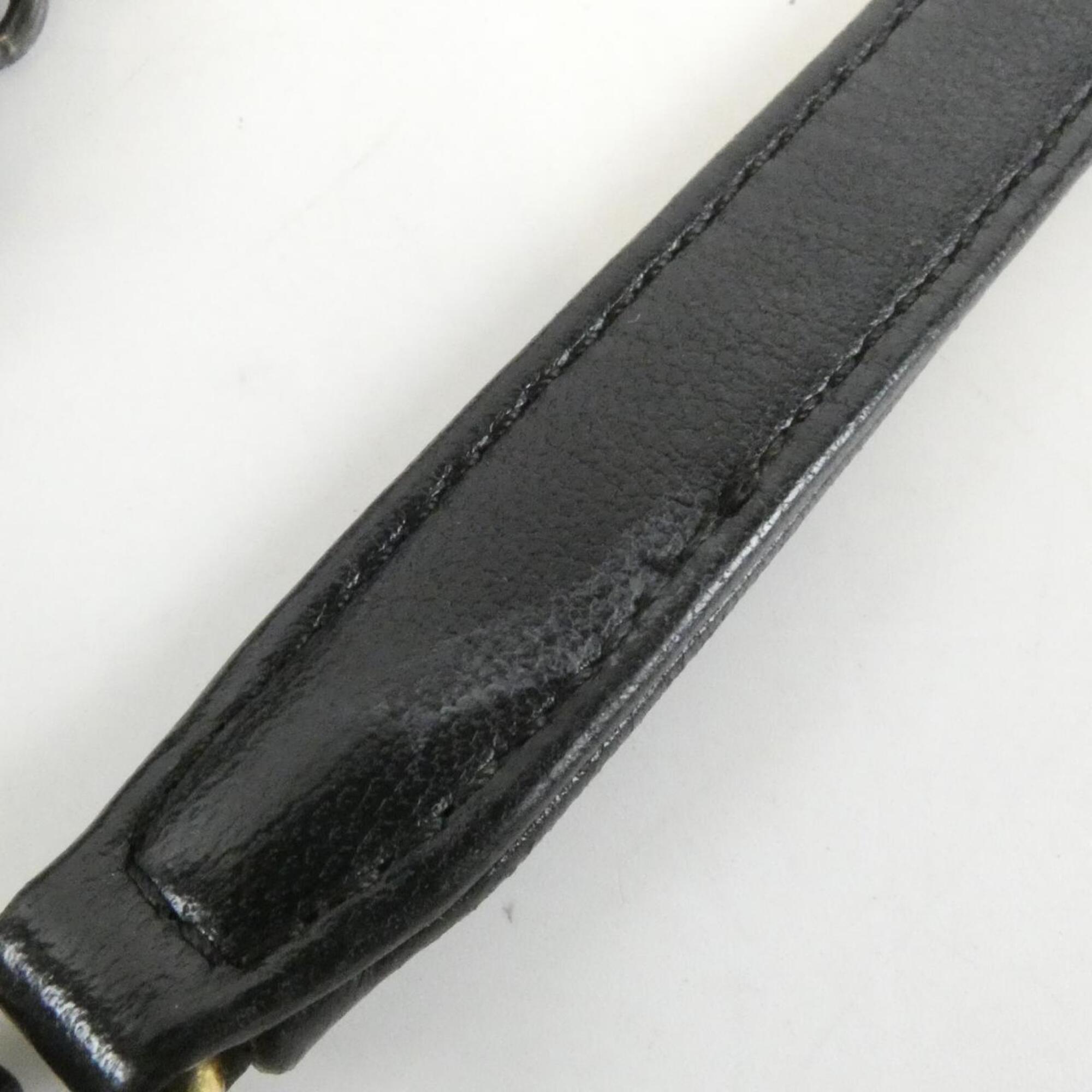 Chanel Black Leather Shoulder Bag (Pre-Owned)