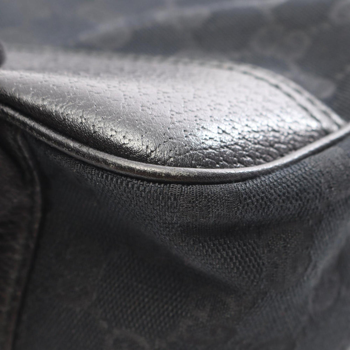 Gucci Black Multi-Color Canvas Leather Handbag Tote Bag (Pre-Owned)