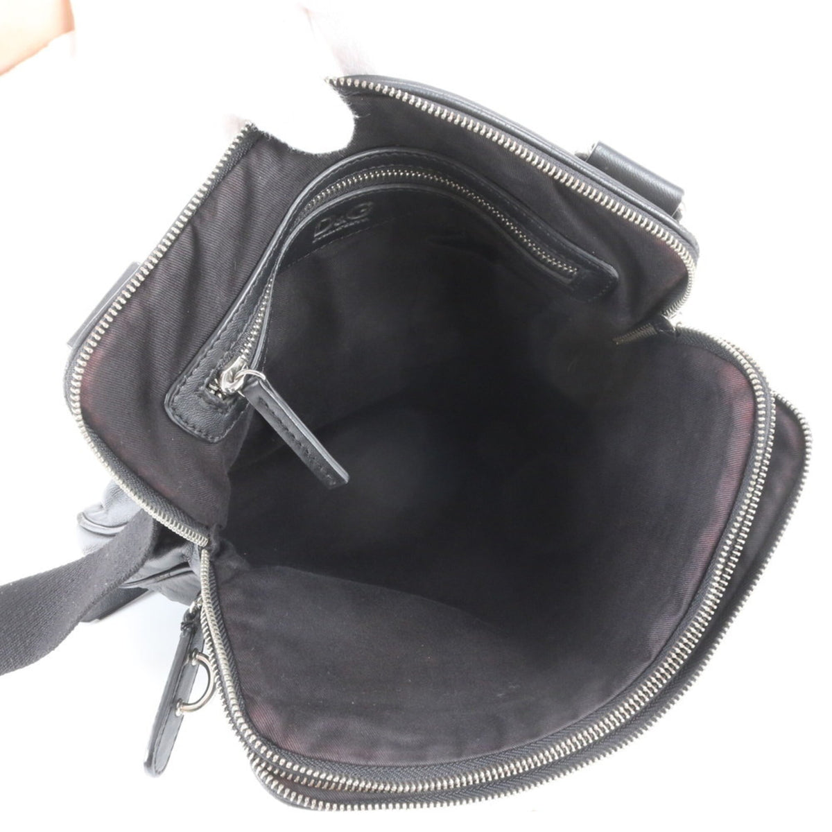Dolce & Gabbana Black Leather Messenger Bag Shoulder Bag (Pre-Owned)