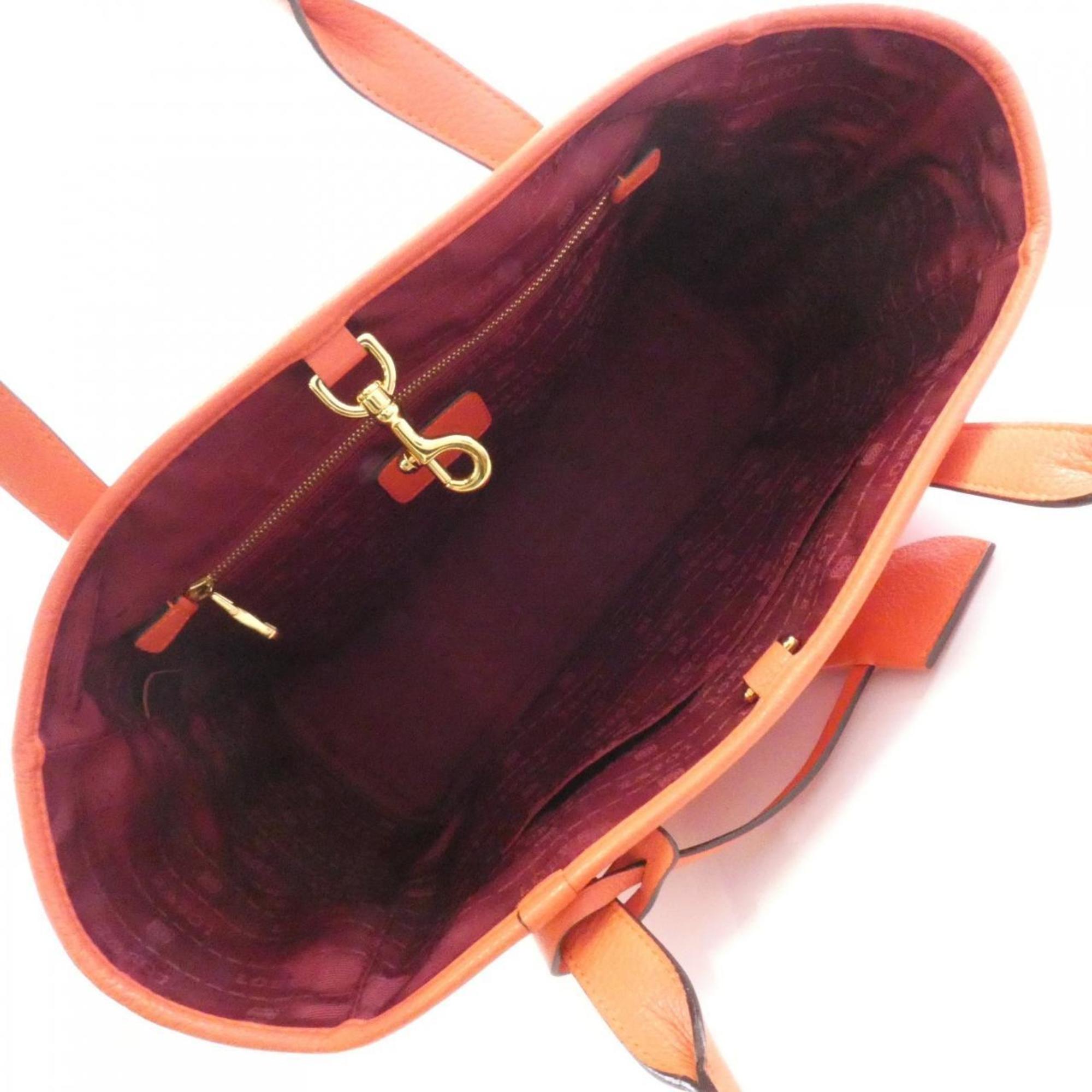 Loewe Pink Handbag (Pre-Owned)