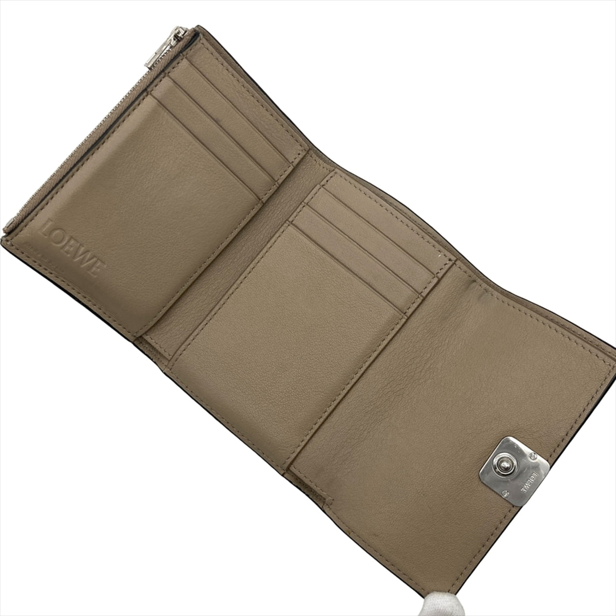 Loewe Beige Leather Wallet (Tri-Fold) (Pre-Owned)