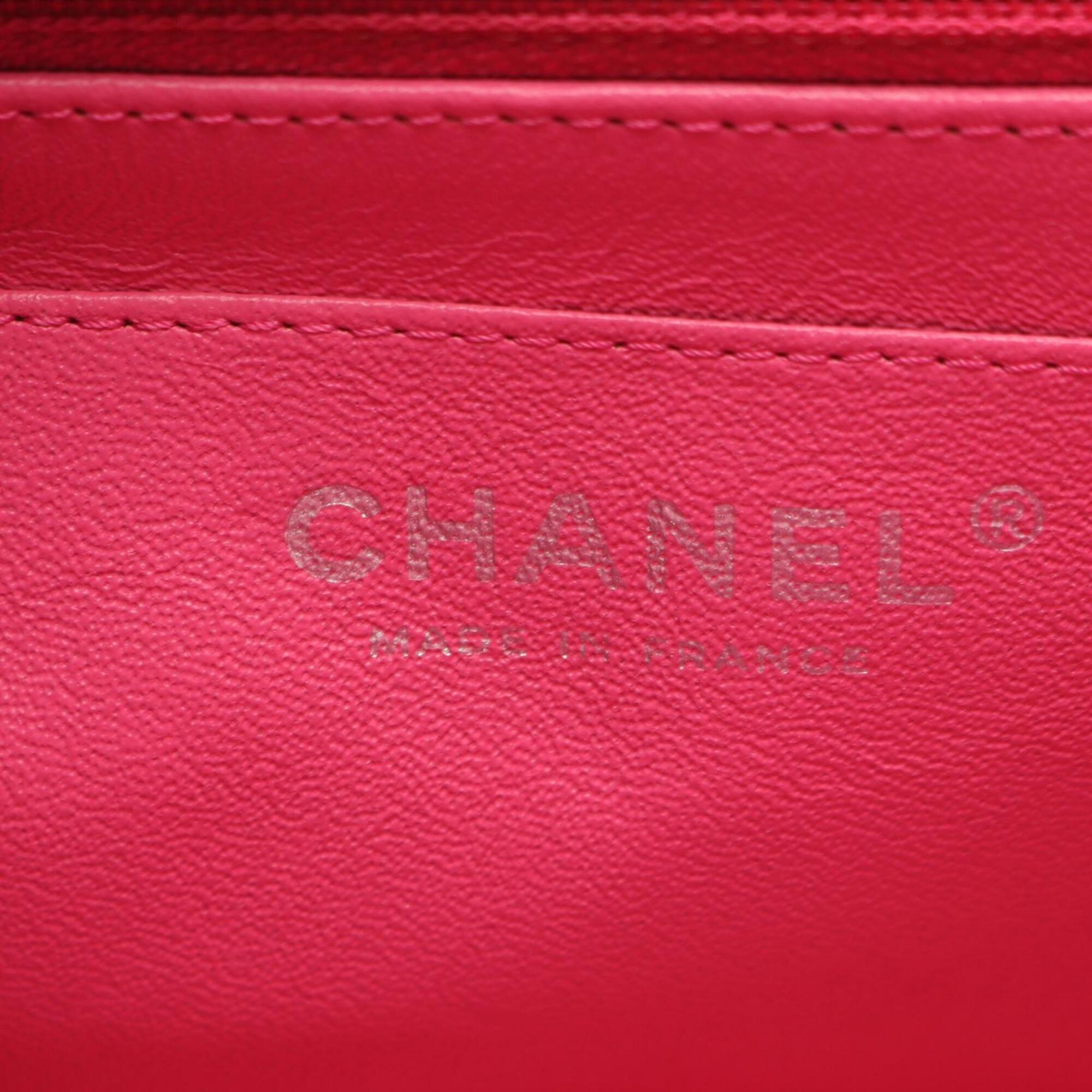 Chanel Pink Grained Calfskin Handbag Shoulder Bag (Pre-Owned)