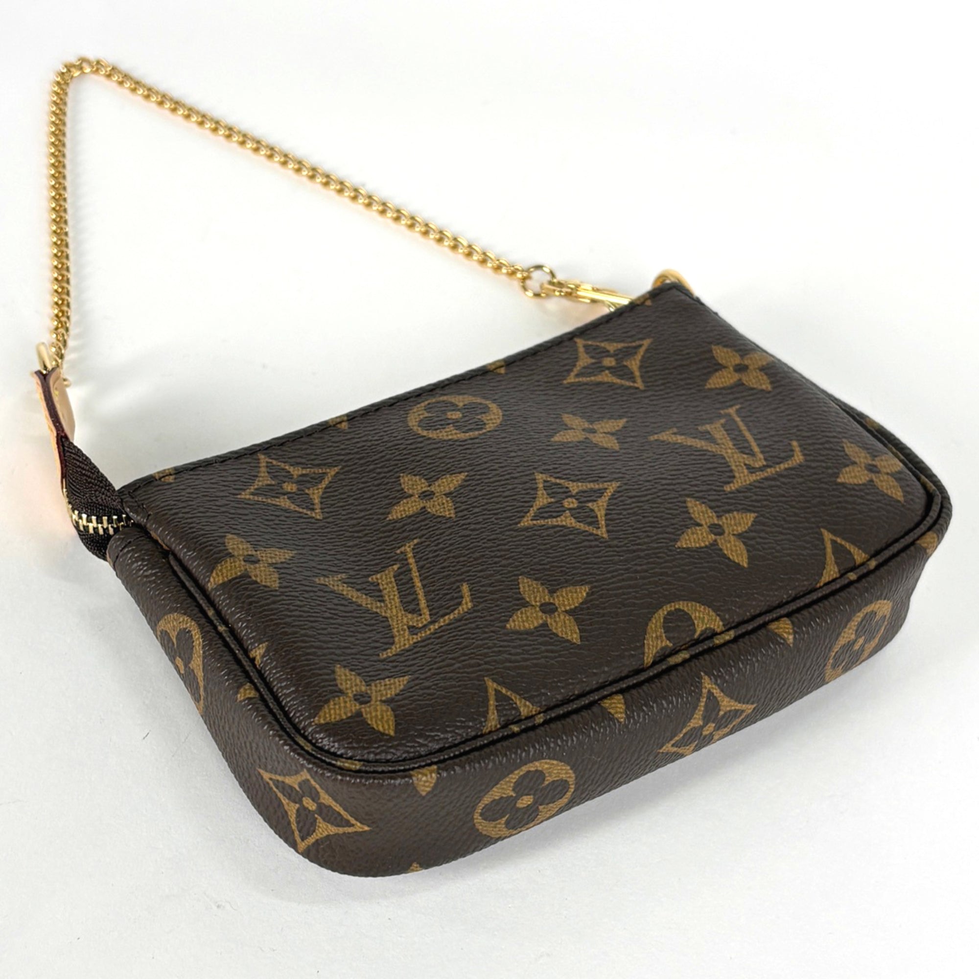 Louis Vuitton Monogram Brown Monogram Pochette (Pre-Owned)