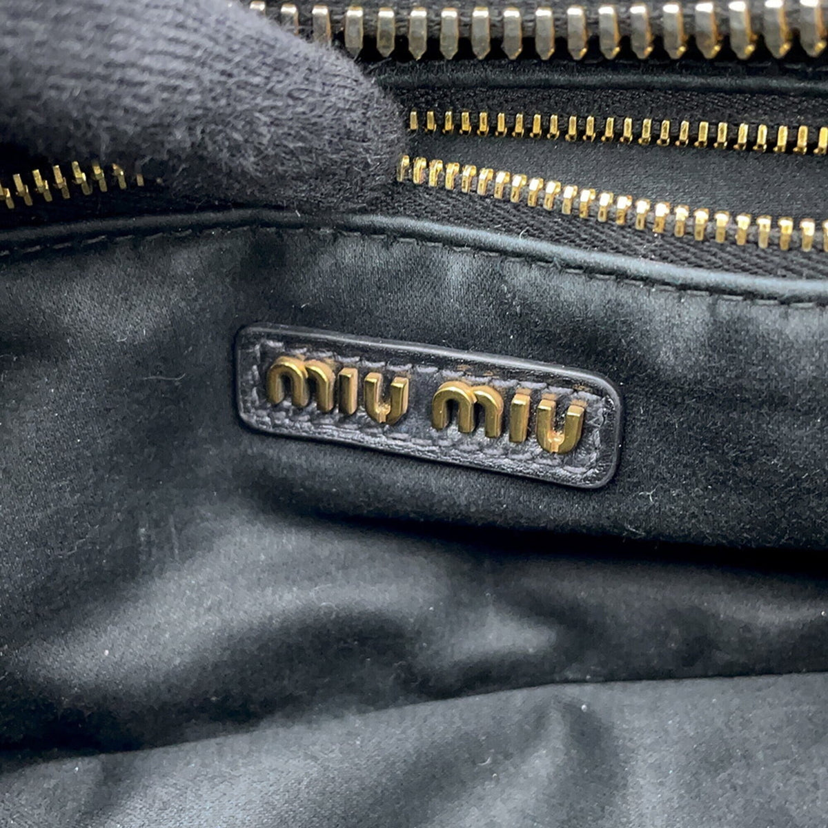 Miu Miu Black Leather Handbag Shoulder Bag (Pre-Owned)