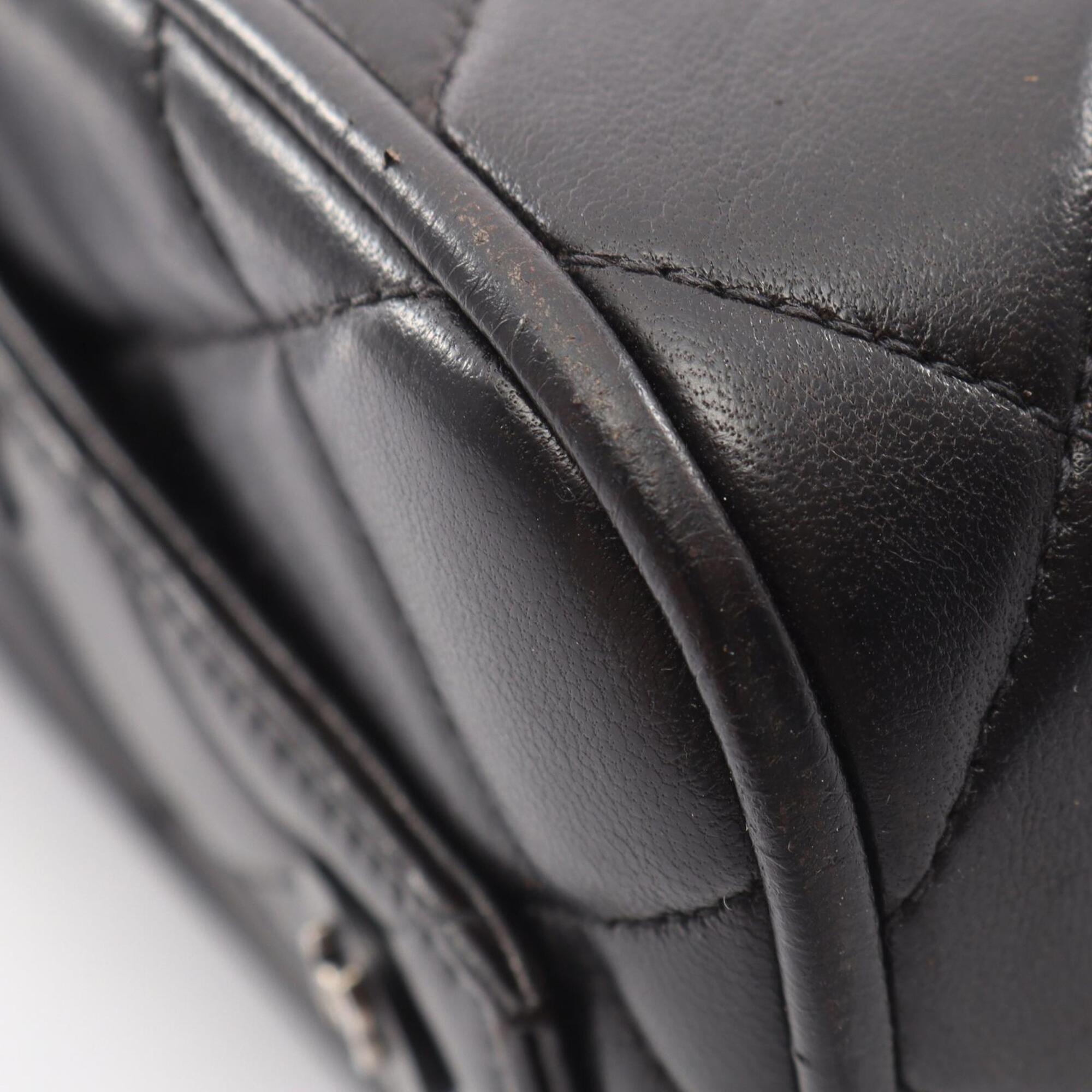 Chanel Black Leather Handbag (Pre-Owned)