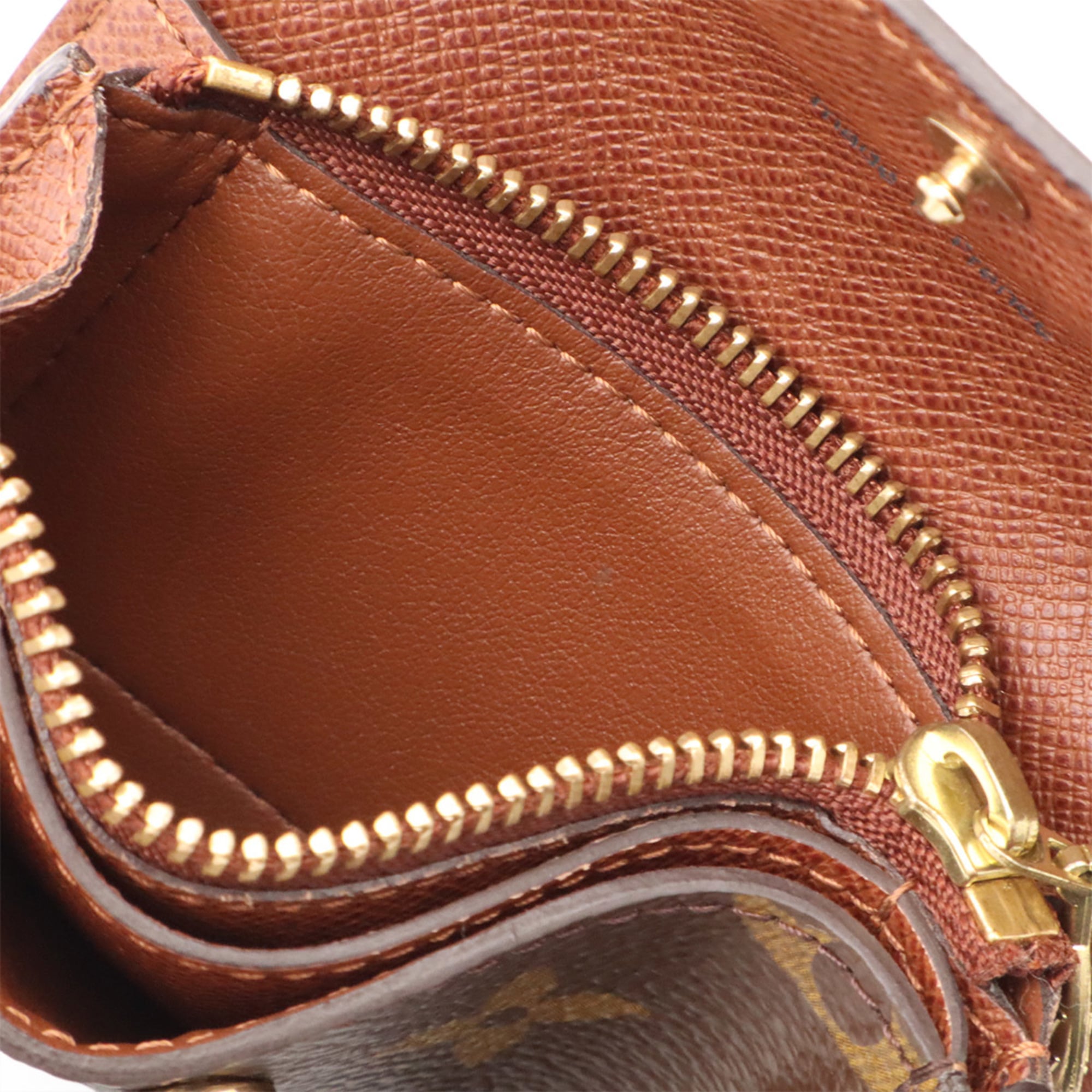 Louis Vuitton Brown Monogram Coin Purse/Coin Case (Pre-Owned)