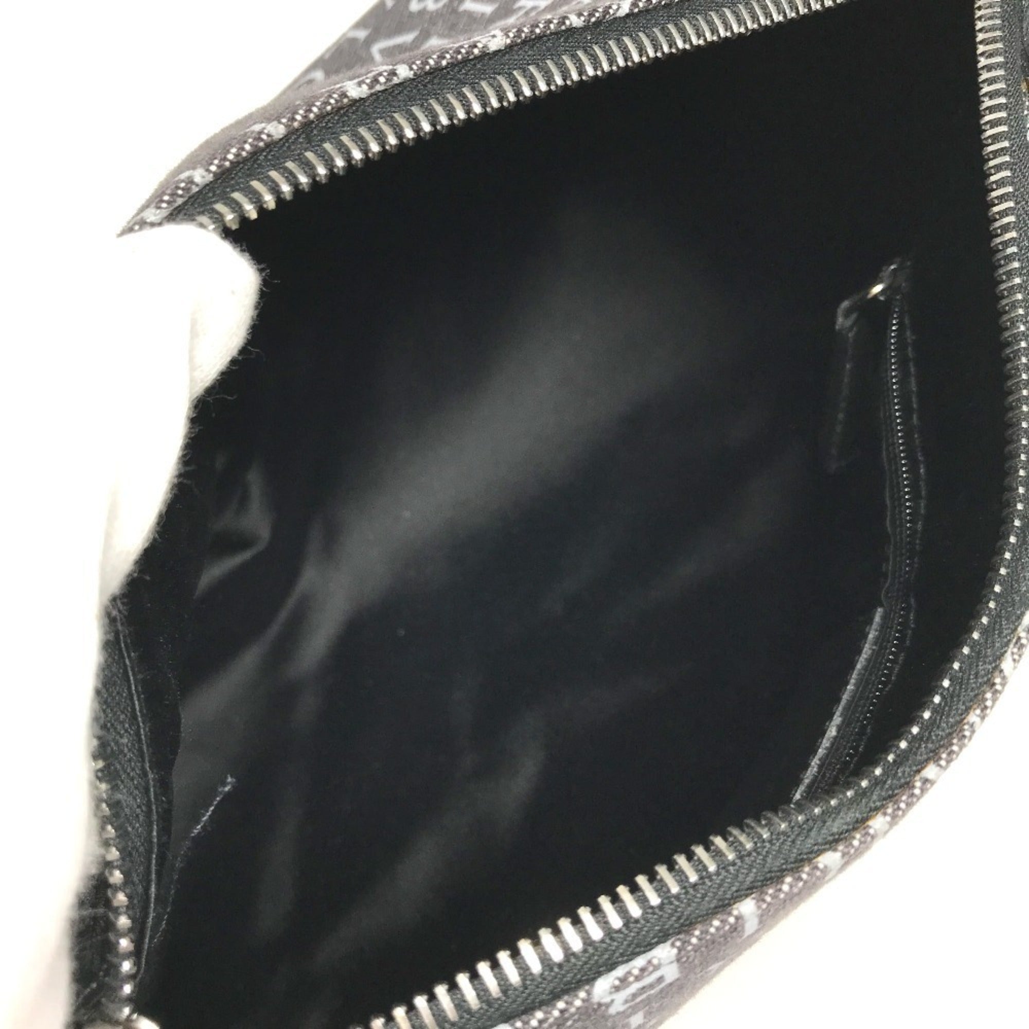 Bvlgari Black Canvas Leather Pochette Shoulder Bag (Pre-Owned)
