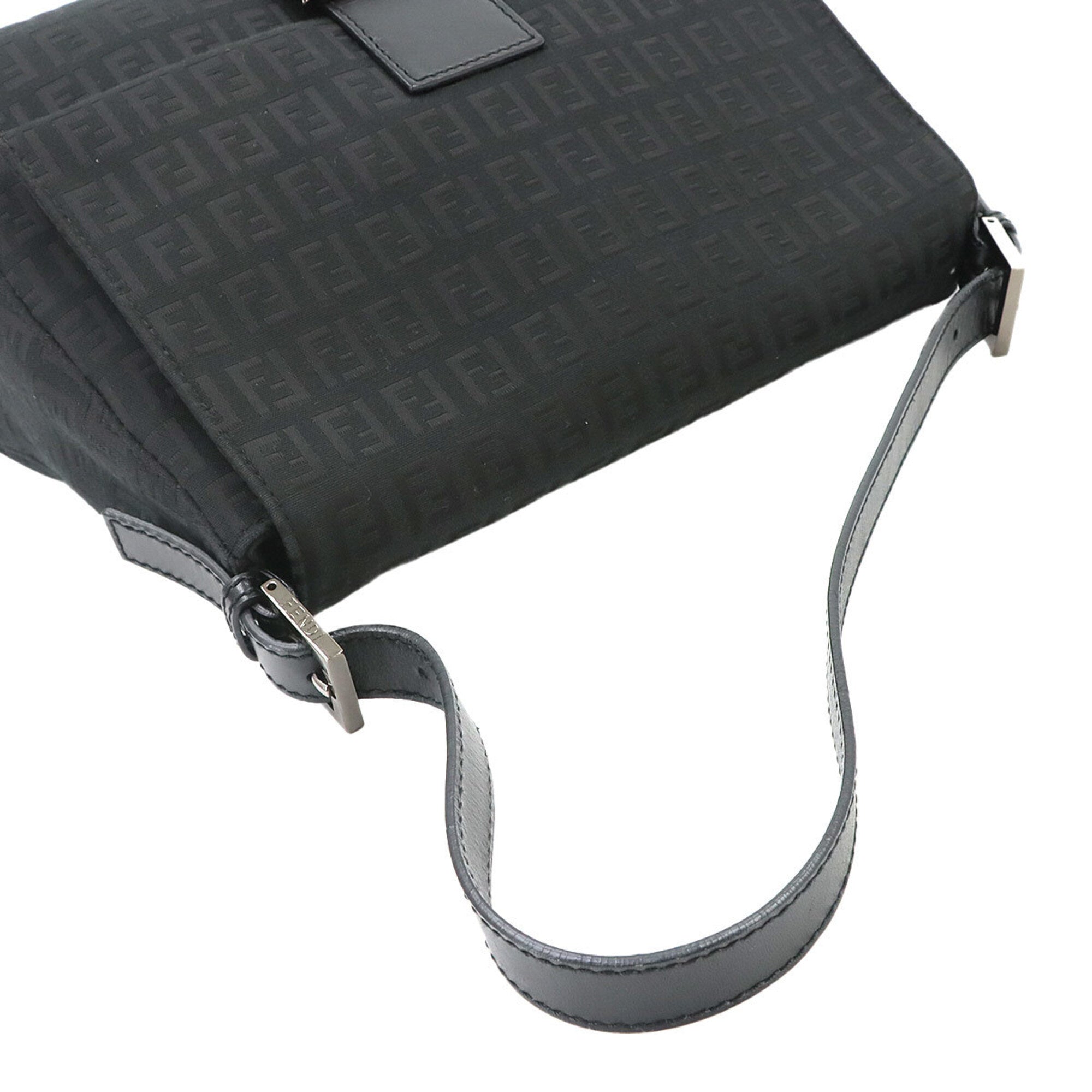 Fendi Zucchino Black Canvas Leather Baguette Bag Handbag Shoulder Bag (Pre-Owned)