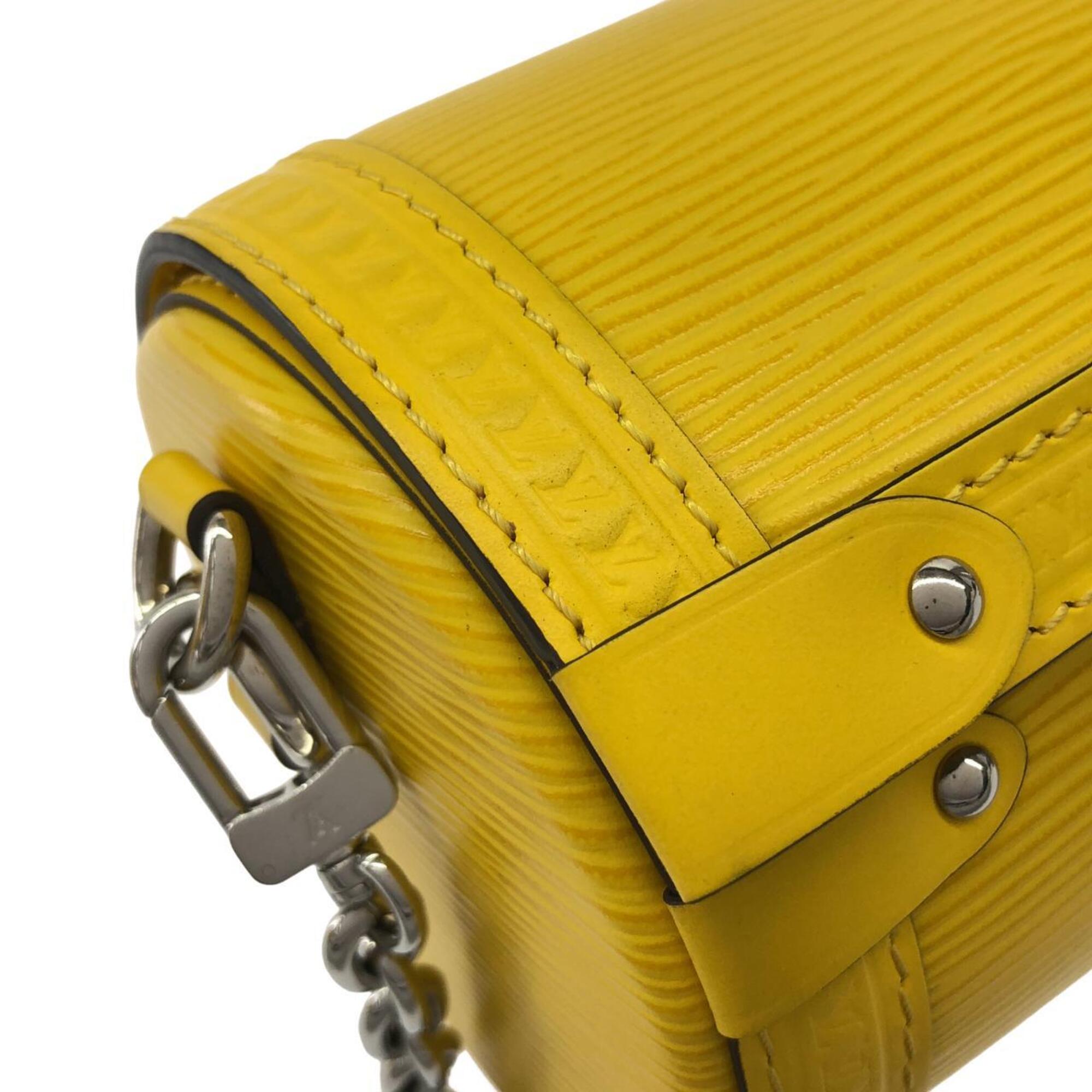 Louis Vuitton Jaune Leather Shoulder Bag (Pre-Owned)