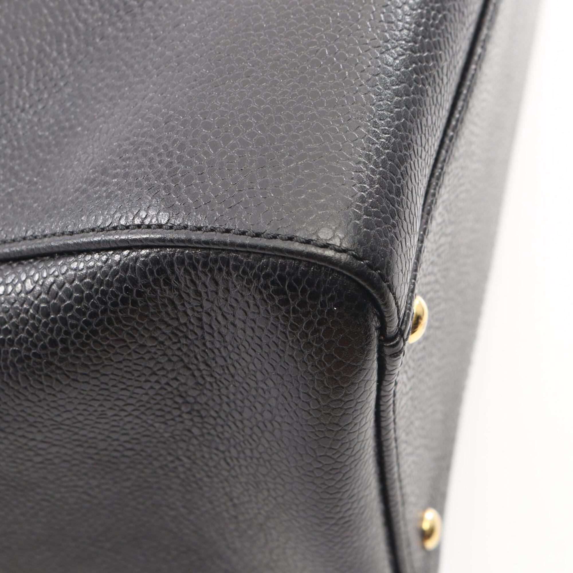 Chanel Black Grained Calfskin Handbag Tote Bag (Pre-Owned)