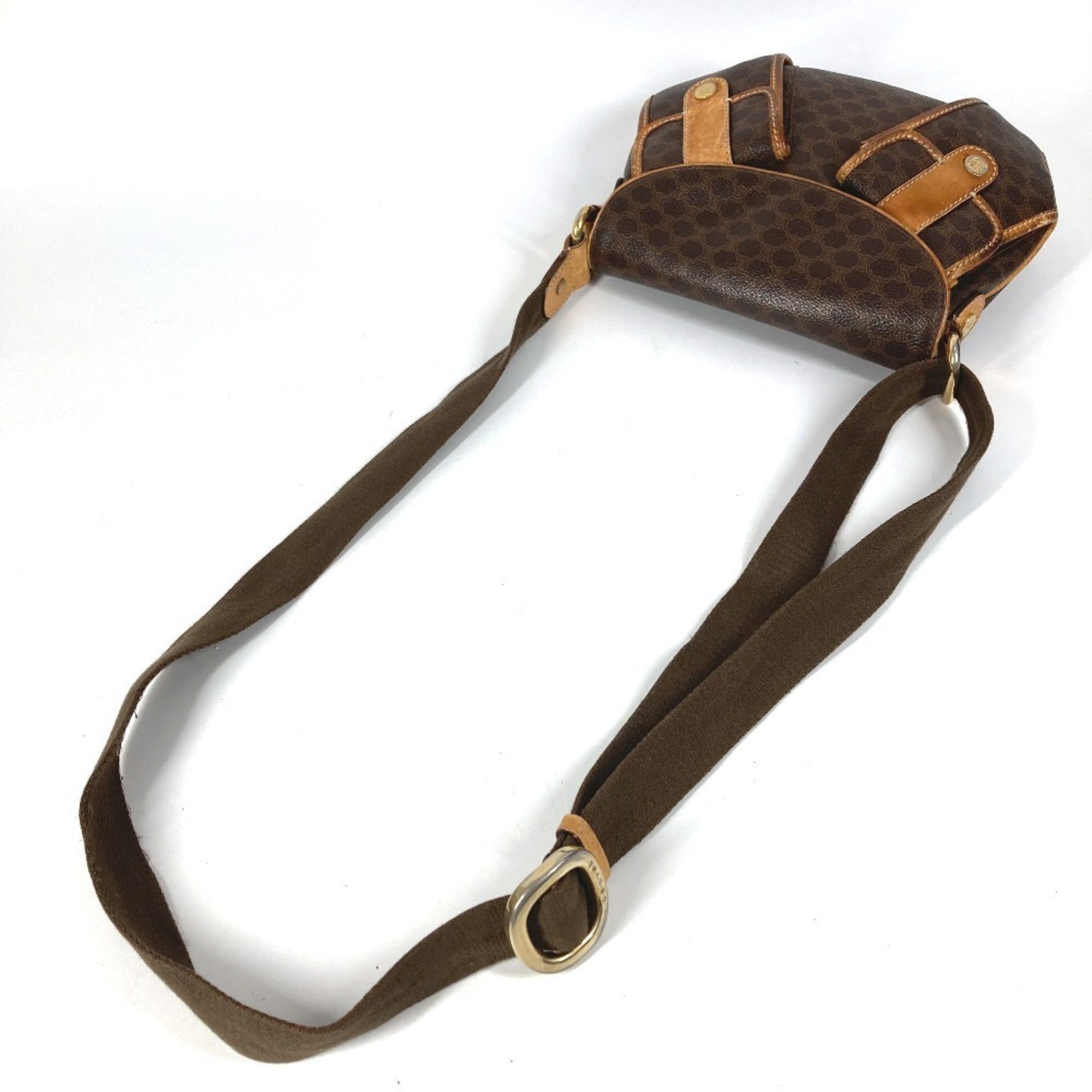 Celine Brown Leather Shoulder Bag (Pre-Owned)