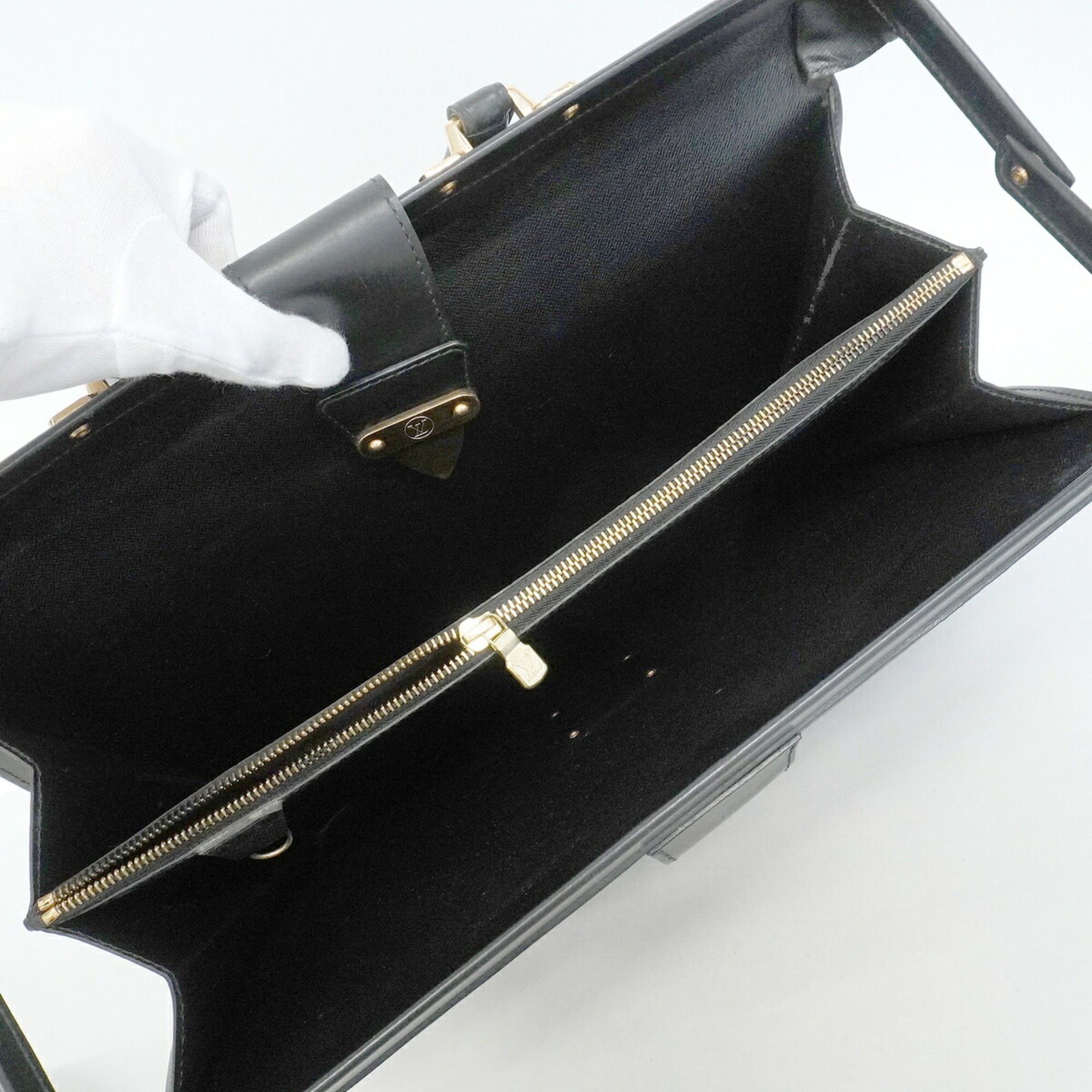 Louis Vuitton Noir Briefcase (Pre-Owned)