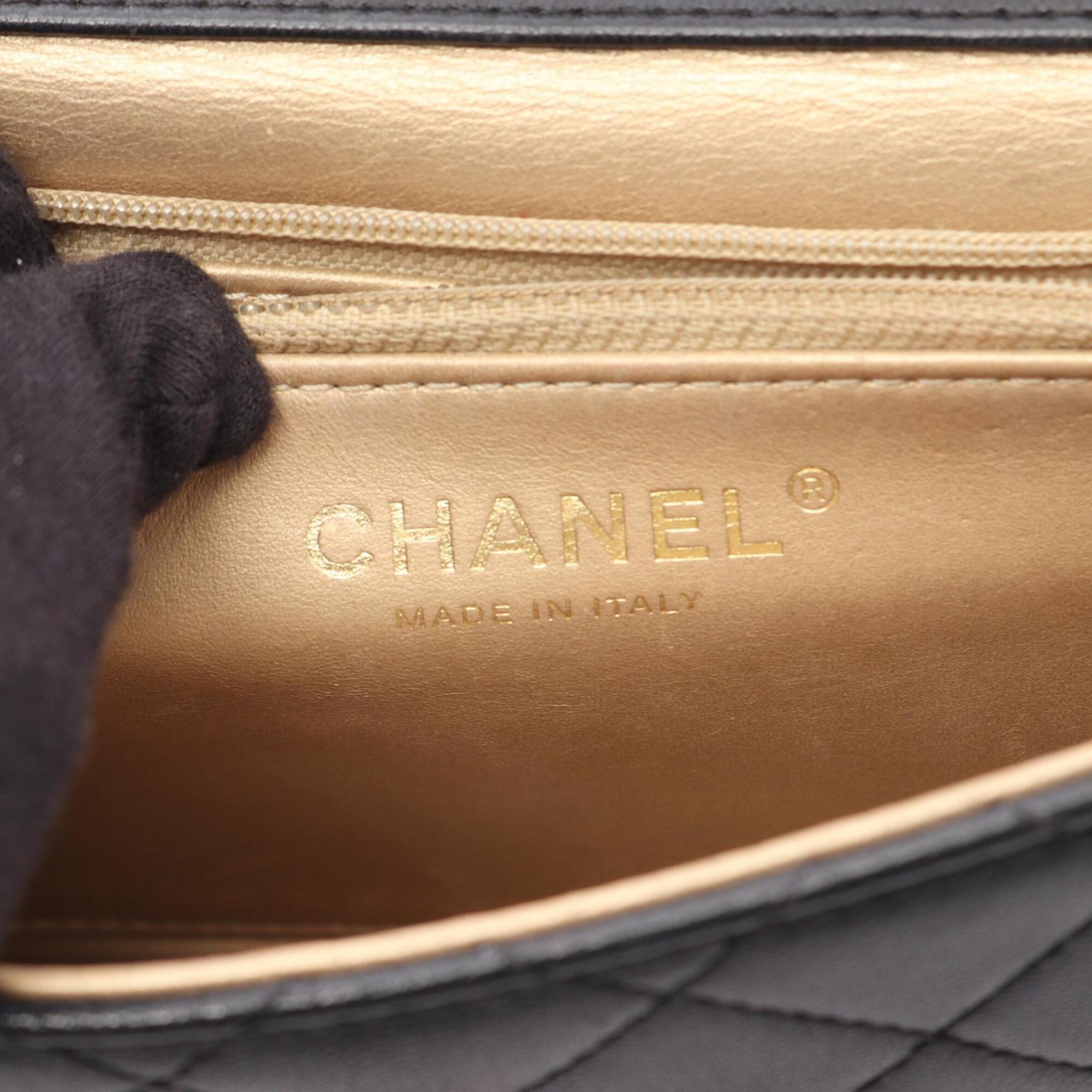 Chanel Black Leather Handbag Shoulder Bag (Pre-Owned)