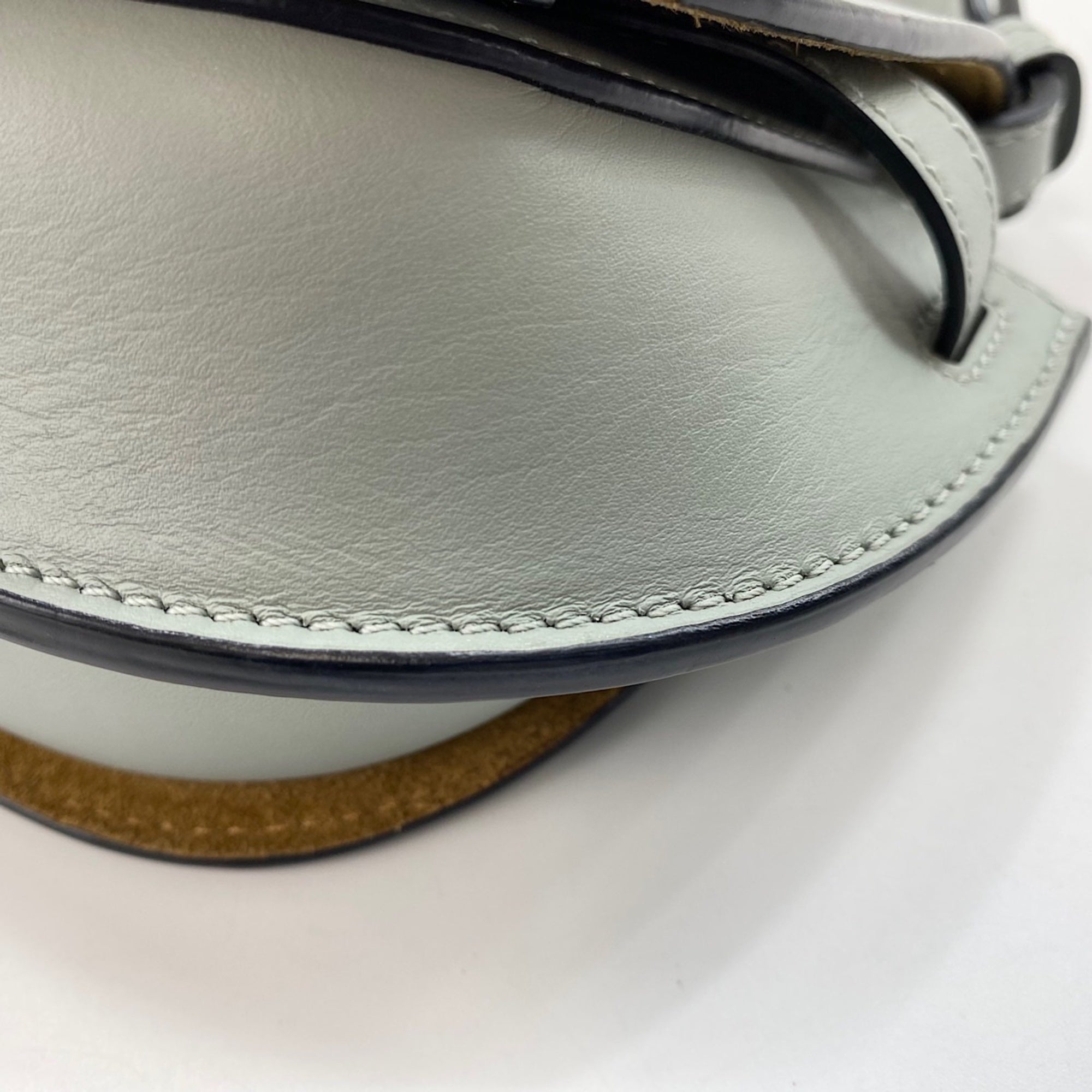 Loewe Blue Leather Shoulder Bag (Pre-Owned)