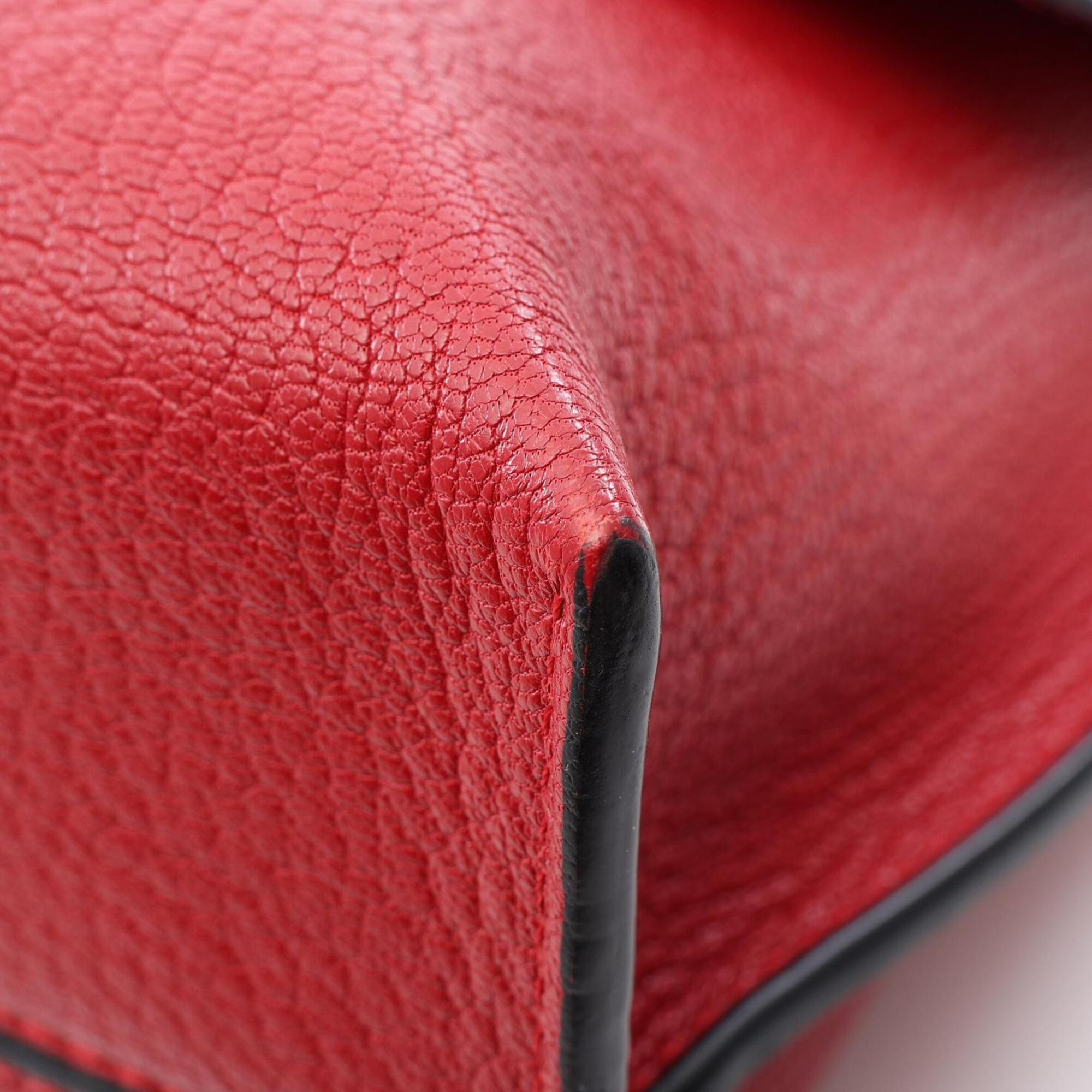 Loewe Red Color Leather Shoulder Bag (Pre-Owned)