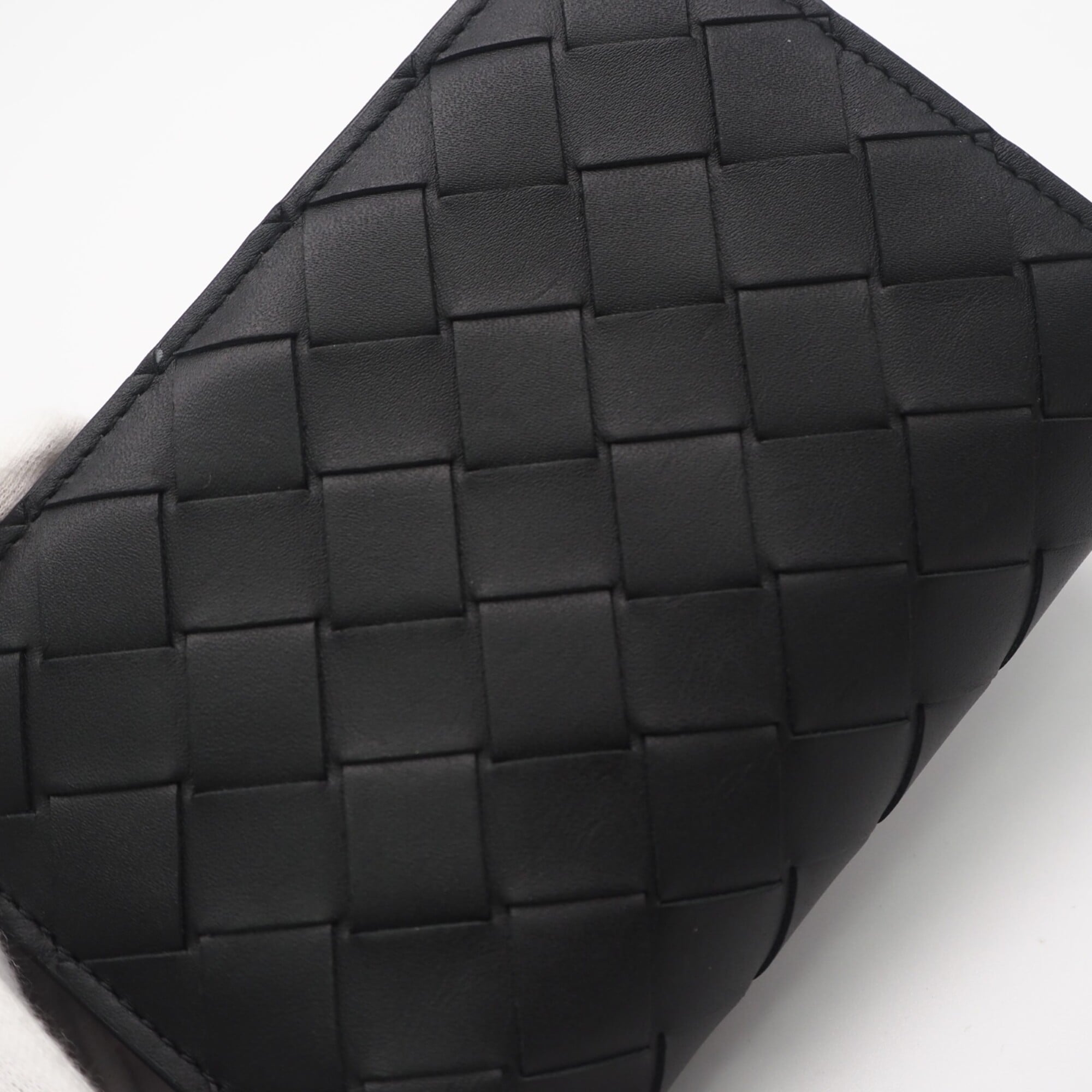 Bottega Veneta Intrecciato Black Leather Wallet (Bi-Fold) (Pre-Owned)