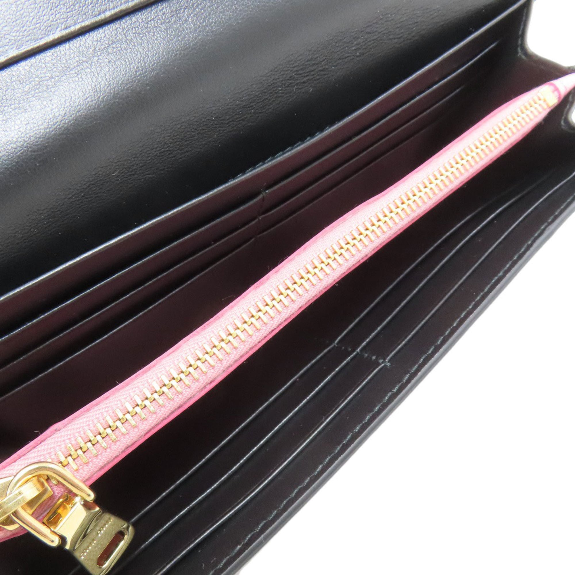Miu Miu Black Leather Long Wallet (Bi-Fold) (Pre-Owned)