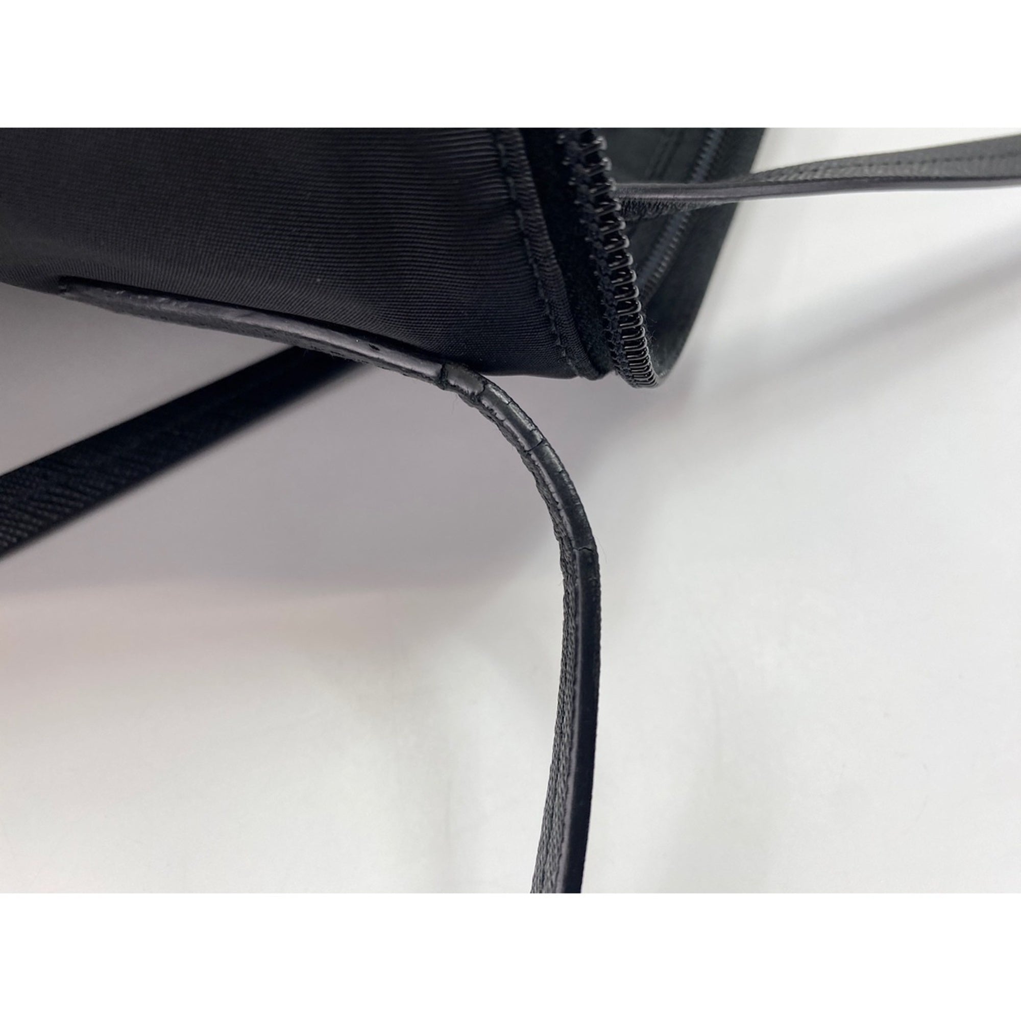 Prada Black Nylon Tote Bag (Pre-Owned)