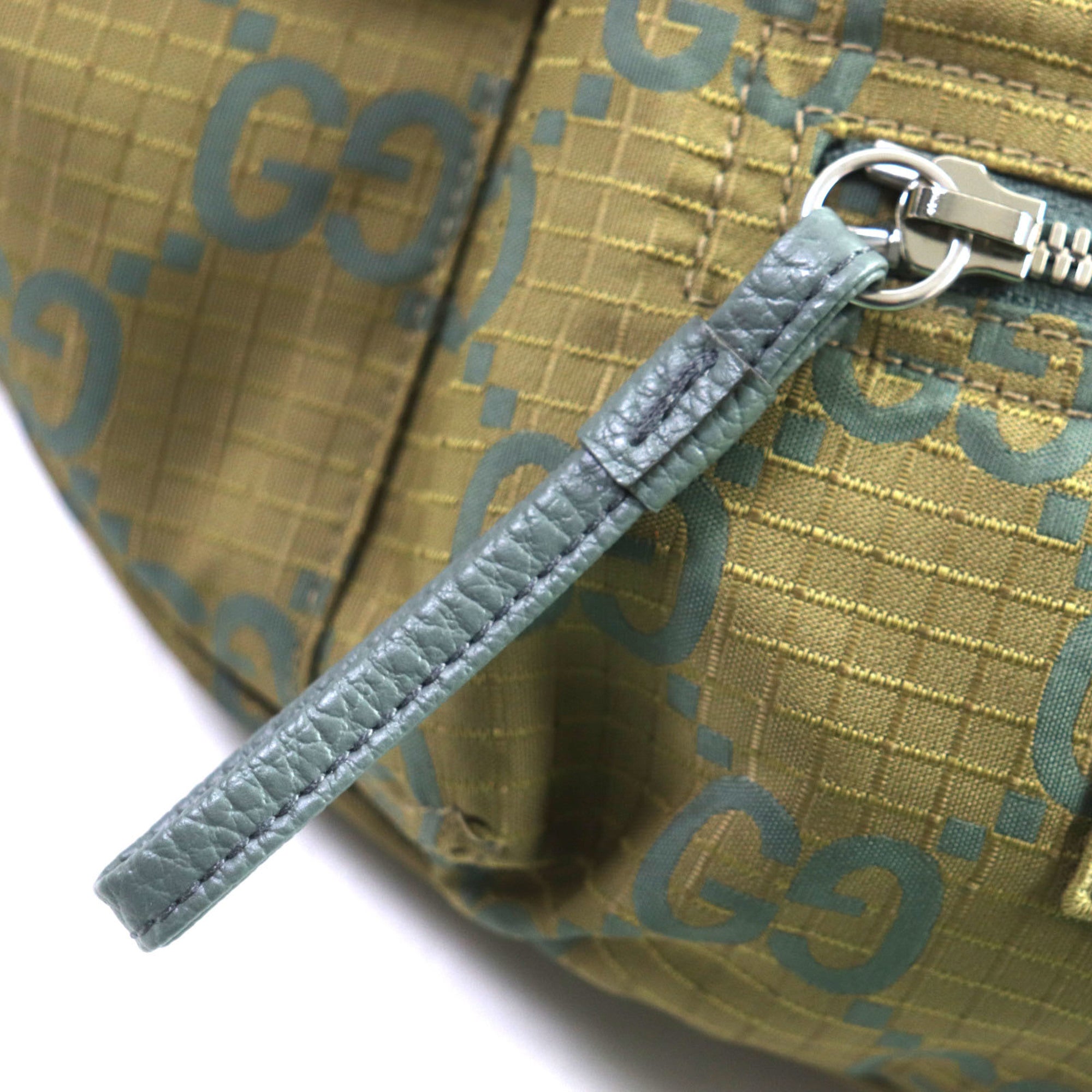 Gucci Khaki Nylon Leather Fanny Pack (Pre-Owned)