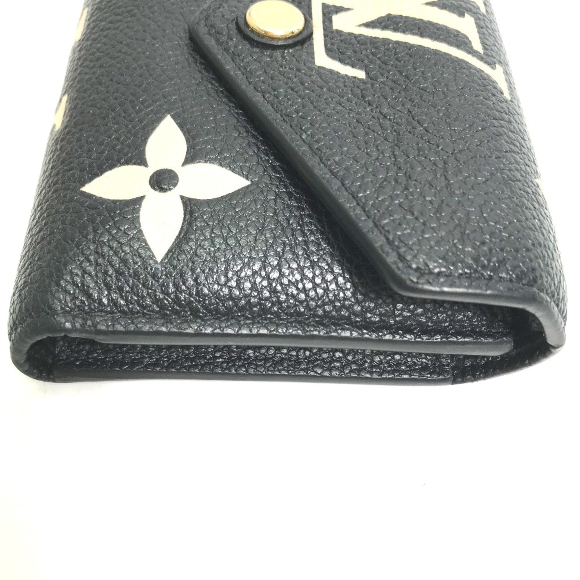 Louis Vuitton Black Other Wallet (Tri-Fold) (Pre-Owned)