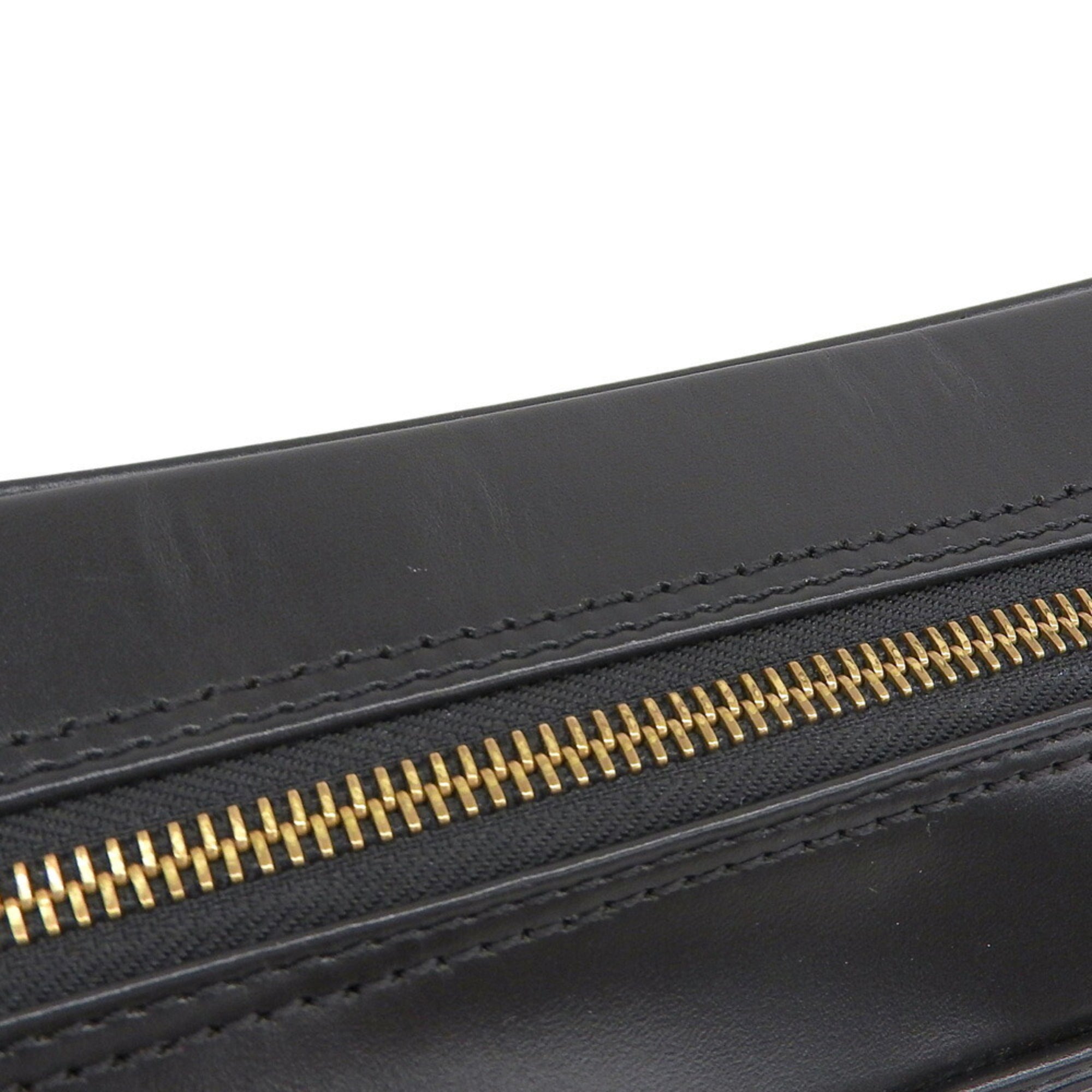 Louis Vuitton Black Noir Epi Leather Shoulder Bag (Pre-Owned)