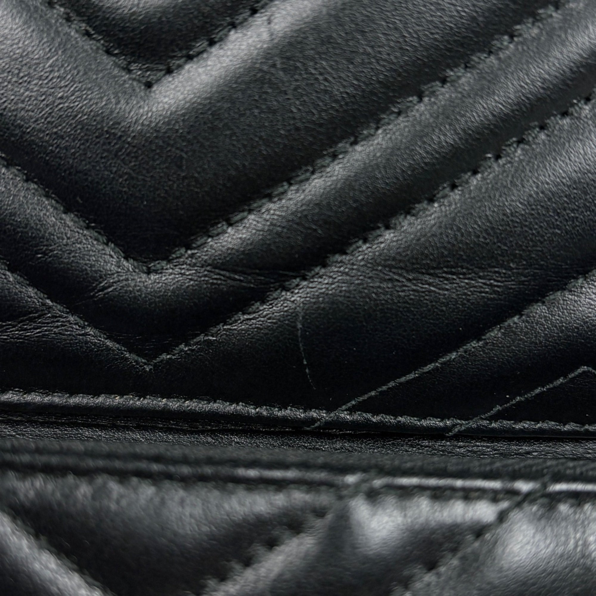 Gucci Gg Marmont Black Leather Backpack (Pre-Owned)