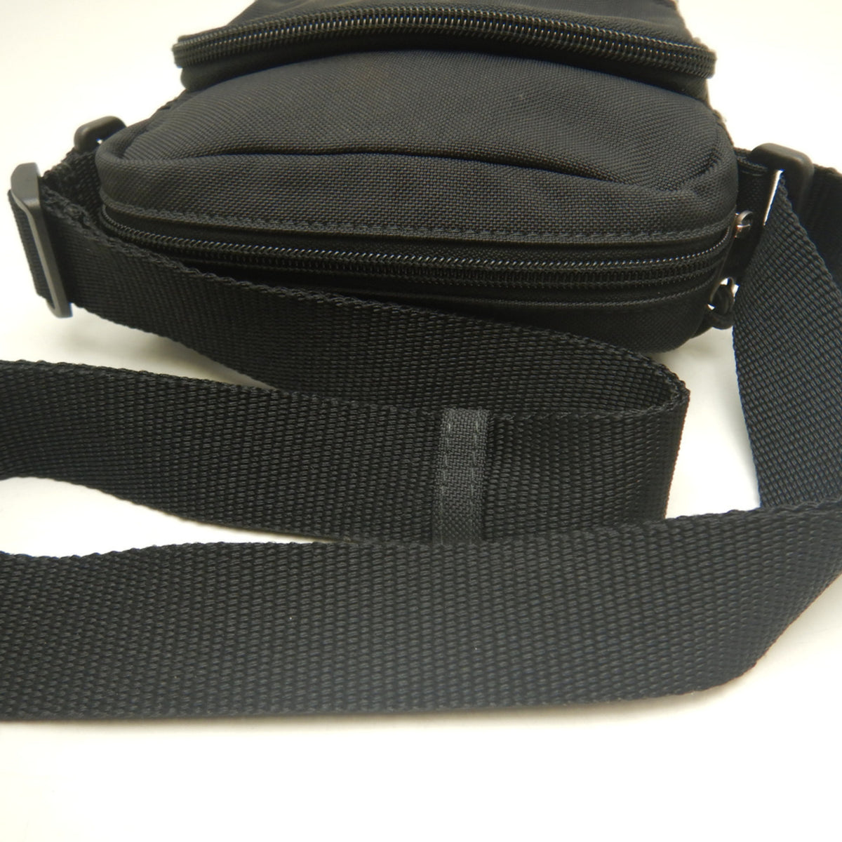 Balenciaga Black Nylon Shoulder Bag (Pre-Owned)