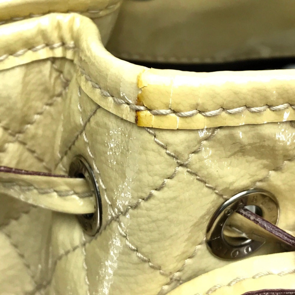 Dolce & Gabbana Beige Patent Leather Shoulder Bag (Pre-Owned)