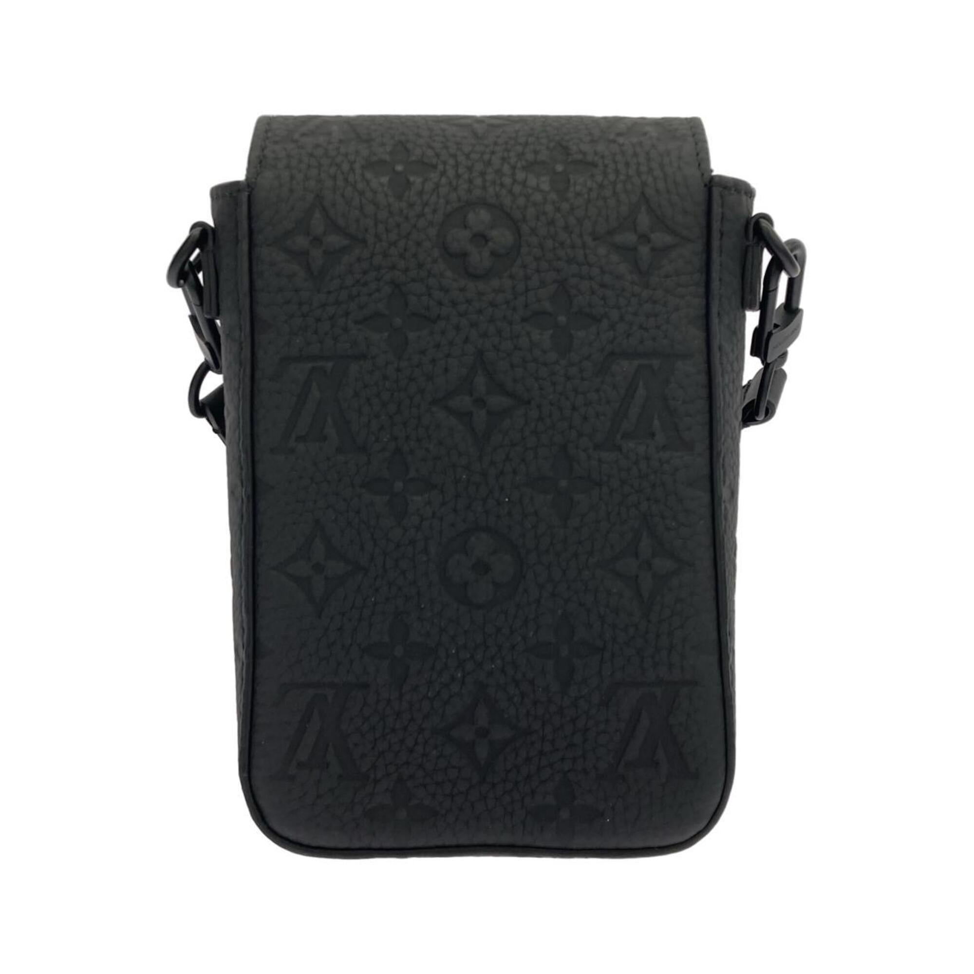 Louis Vuitton Black Leather Shoulder Bag (Pre-Owned)