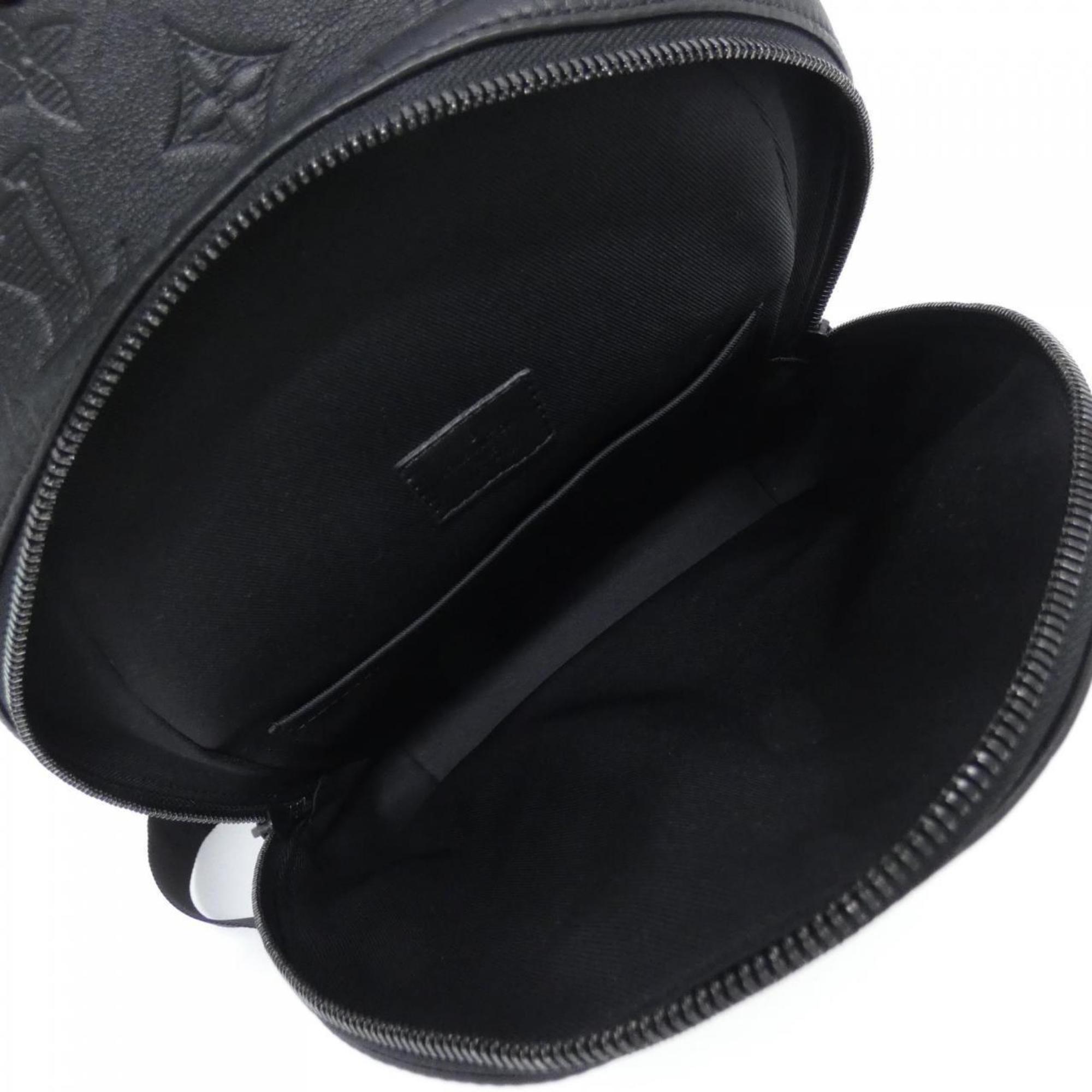 Louis Vuitton Black Leather Shoulder Bag (Pre-Owned)