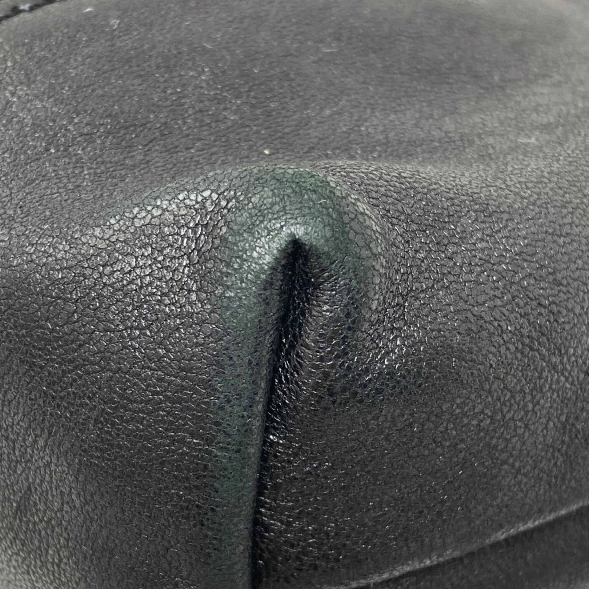 Longchamp Le Pliage Black Leather Shoulder Bag (Pre-Owned)