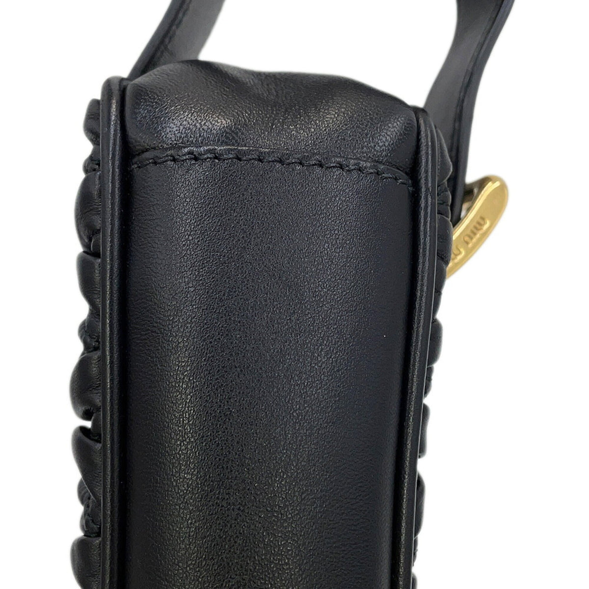 Miu Miu Matelasse Black Leather Clutch Bag Handbag (Pre-Owned)