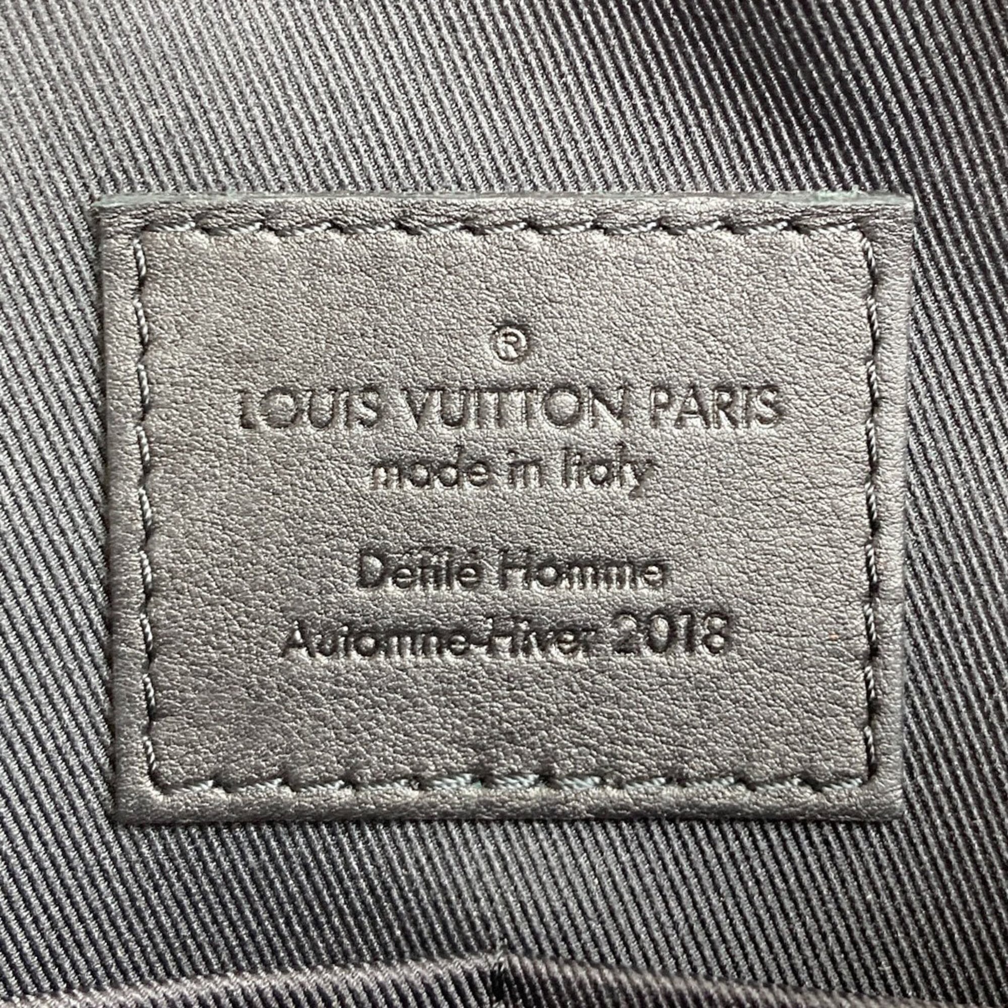 Louis Vuitton Brown Monogram Monogram Shoulder Bag (Pre-Owned)