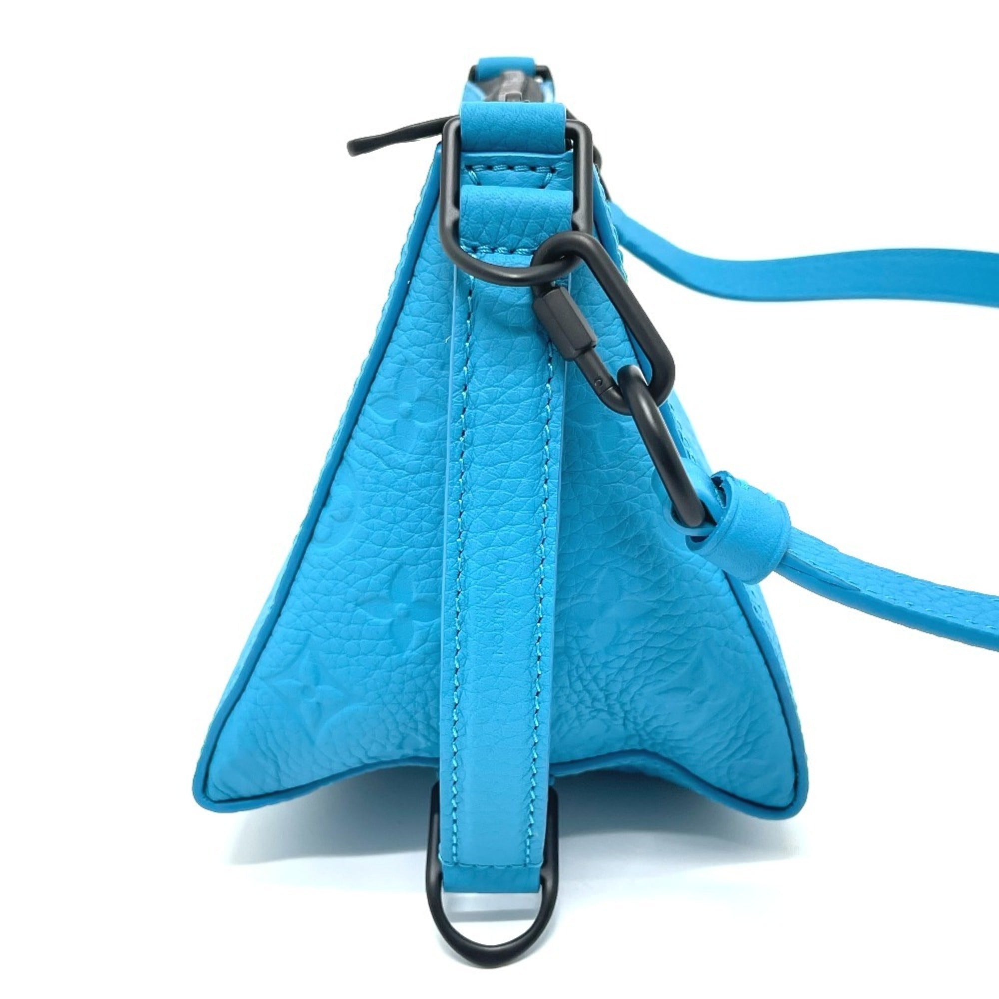 Louis Vuitton Blue Monogram Empreinte Shoulder Bag (Pre-Owned)