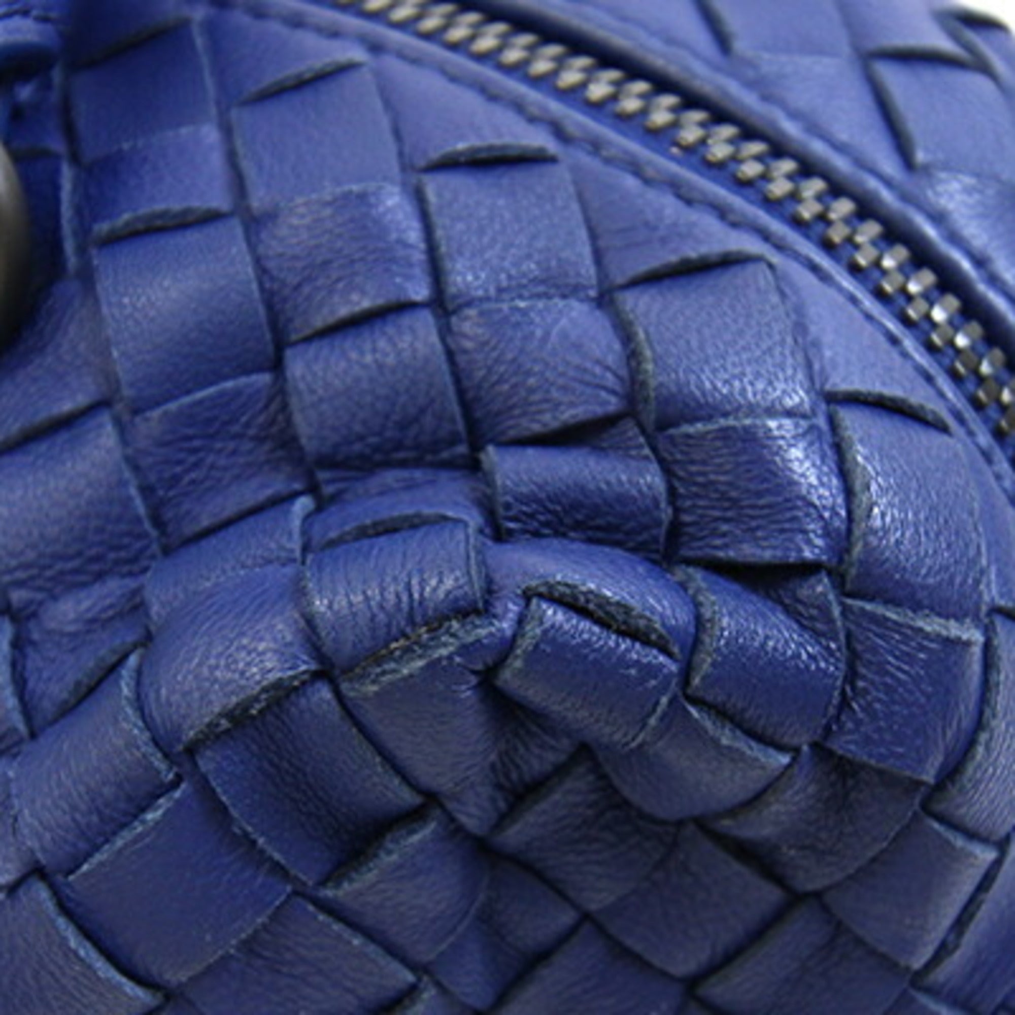 Bottega Veneta Blue Leather Handbag (Pre-Owned)