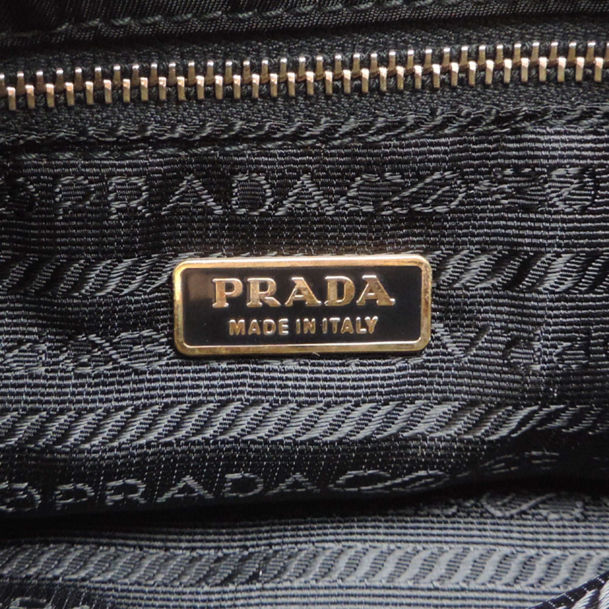 Prada Black Nero Nylon Shoulder Bag (Pre-Owned)
