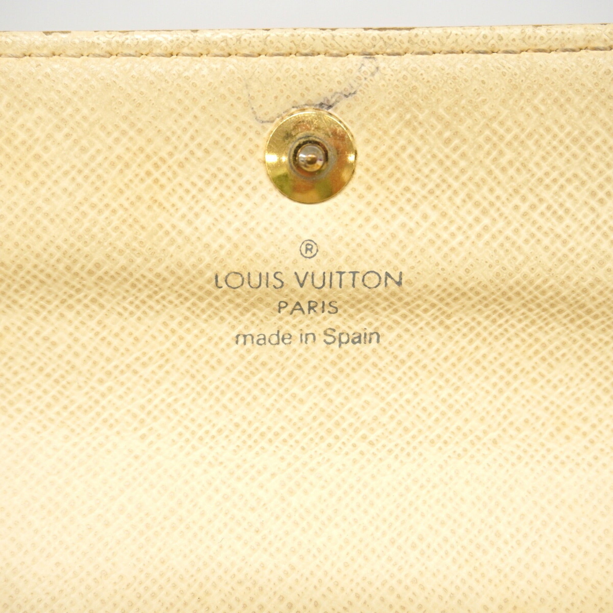 Louis Vuitton White Wallet (Tri-Fold) (Pre-Owned)