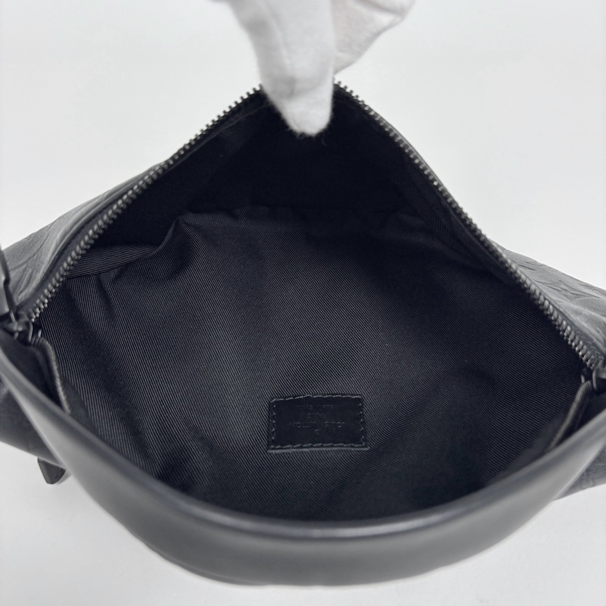 Louis Vuitton Monogram Shadow Black Noir Leather Fanny Pack Sling Bag (Pre-Owned)