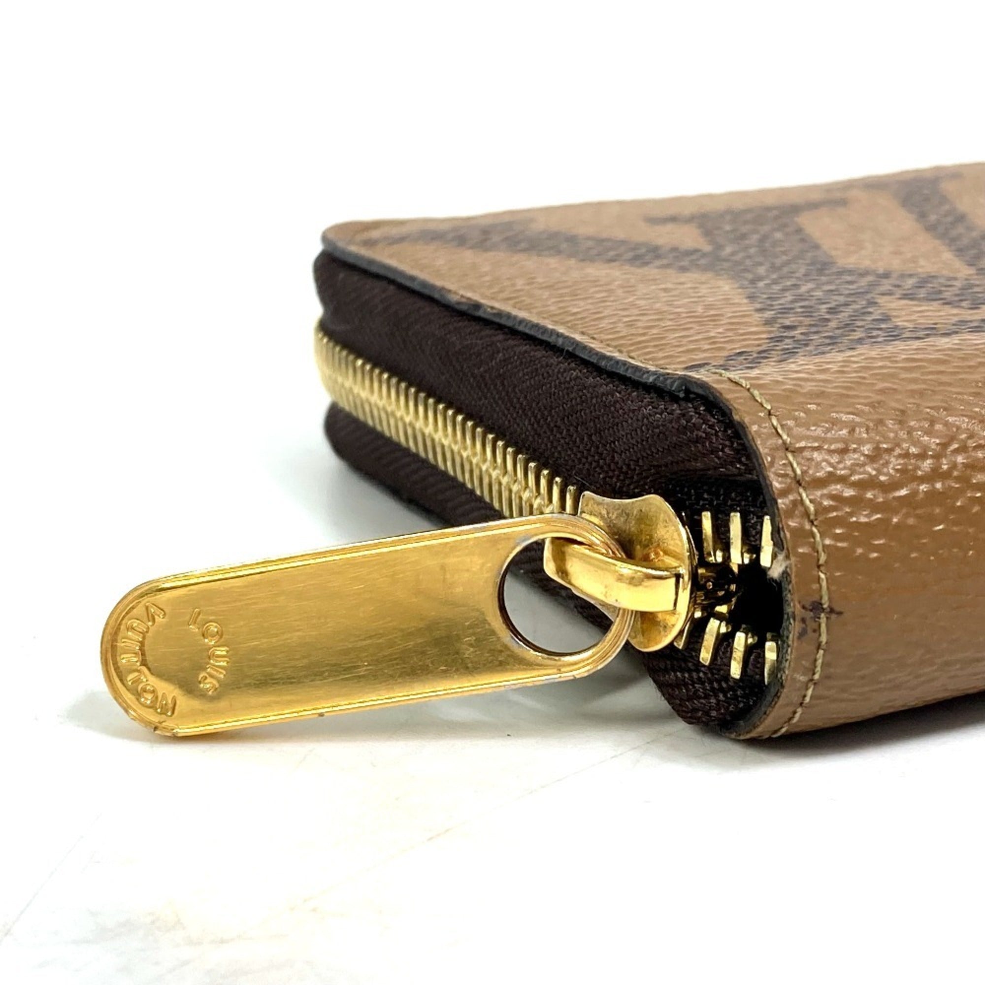 Louis Vuitton Brown Long Wallet (Bi-Fold) (Pre-Owned)