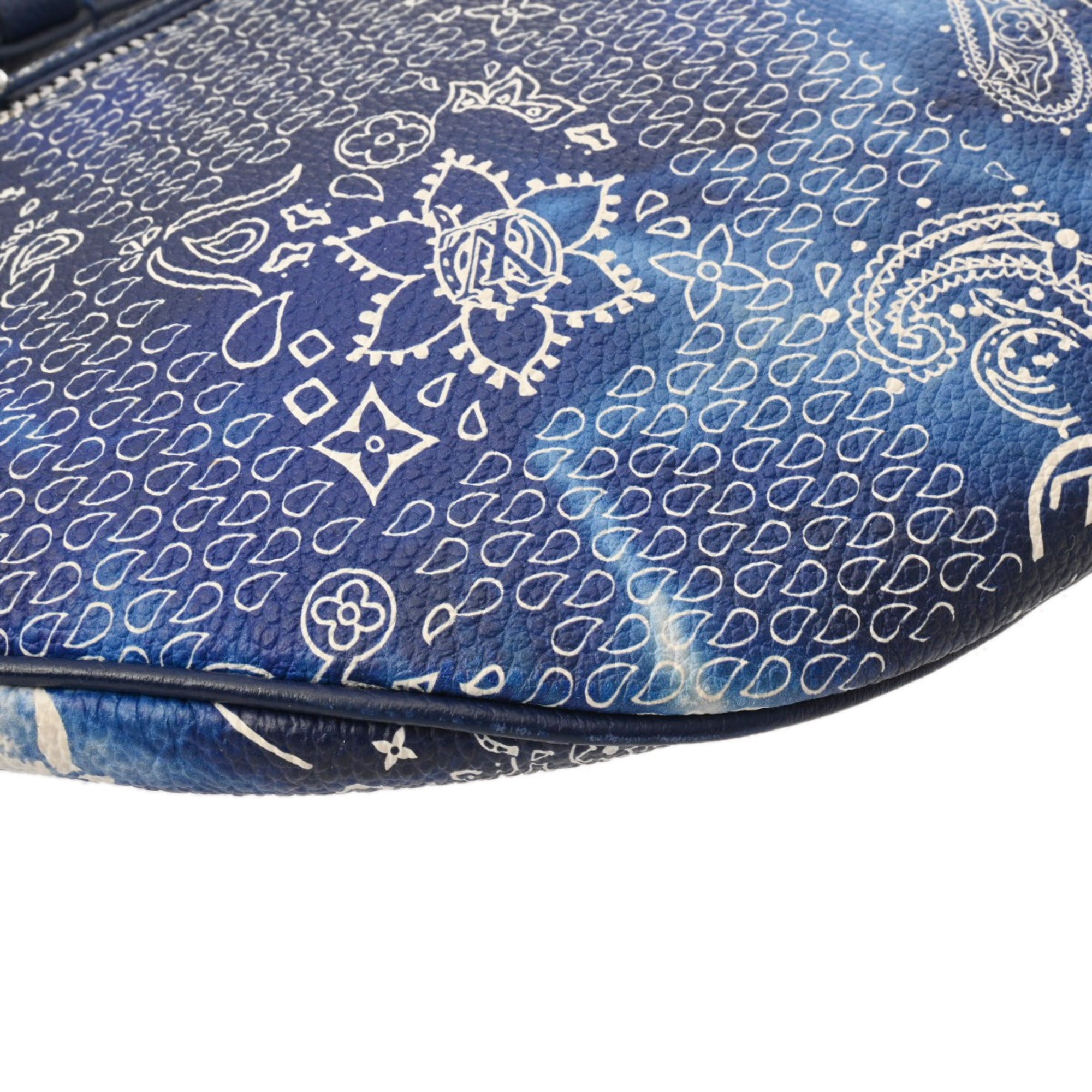 Louis Vuitton Blue Leather Sling Bag (Pre-Owned)