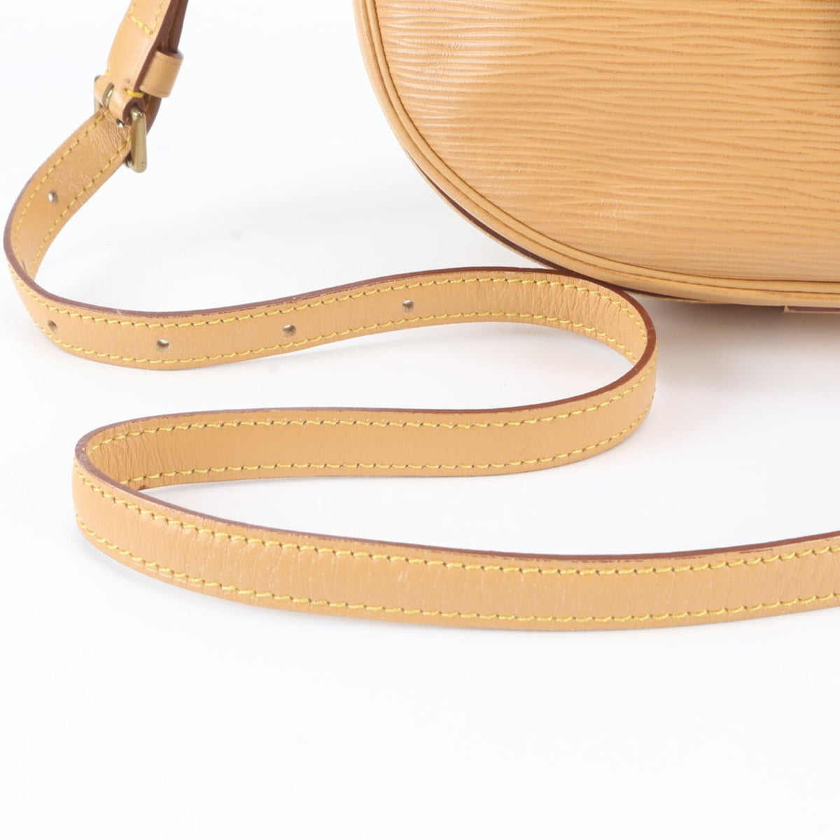 Louis Vuitton Beige Leather Crossbody Bag Shoulder Bag (Pre-Owned)