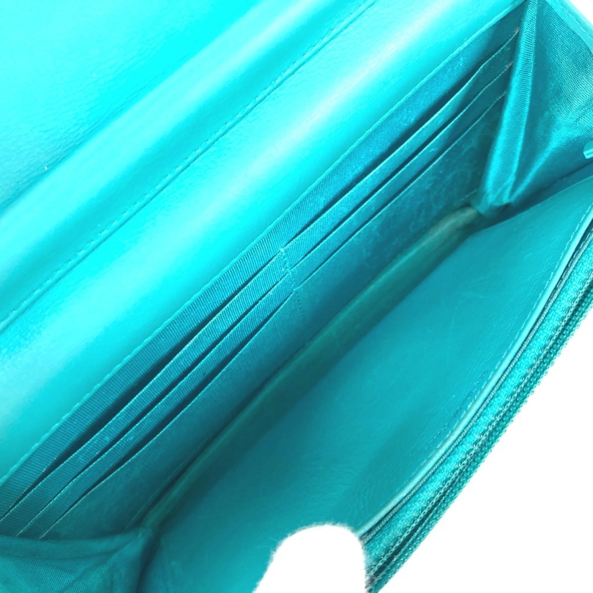 Chanel Green Leather Chain/Shoulder Wallet (Pre-Owned)