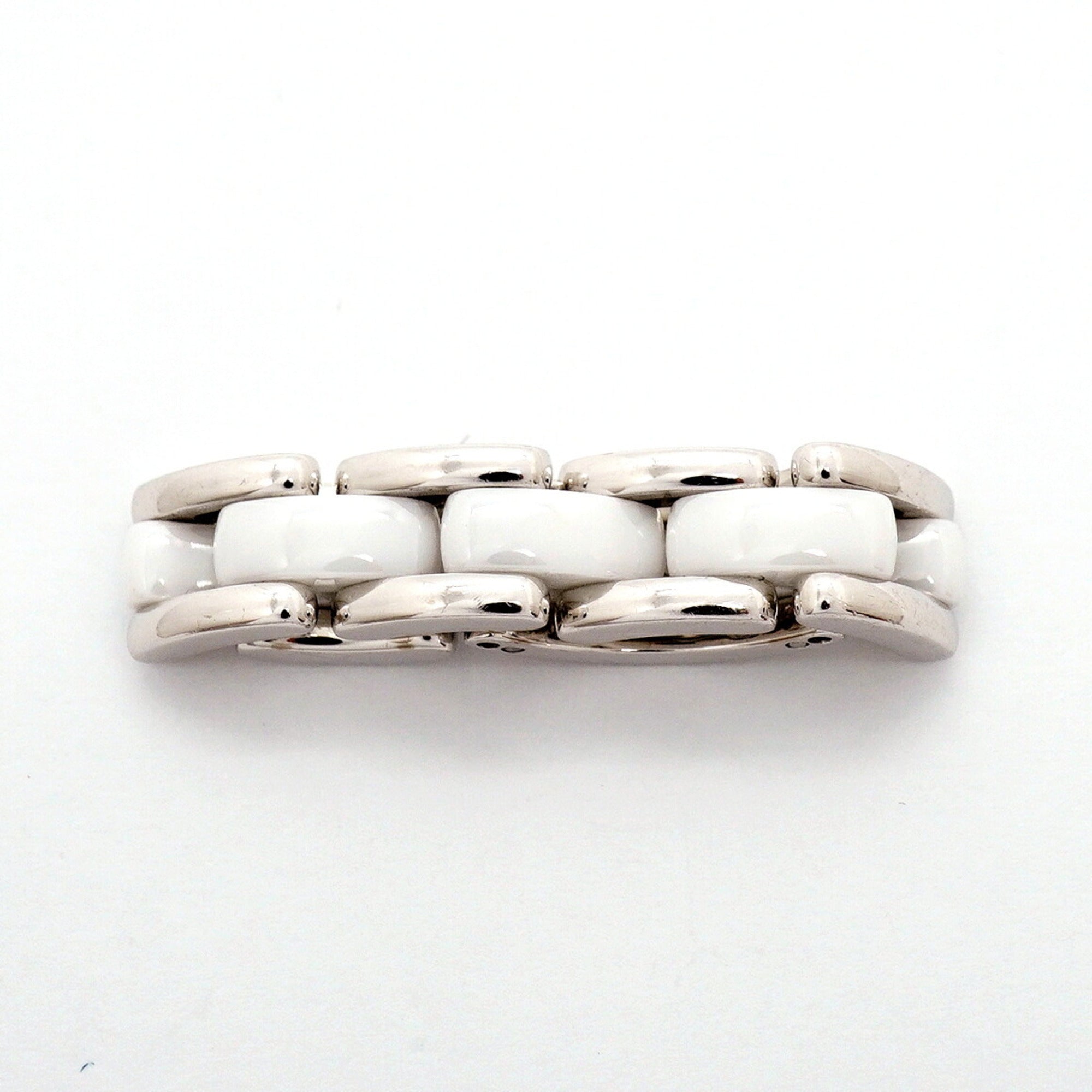 Chanel White White Gold (18K) Ceramic Band Ring (Pre-Owned)