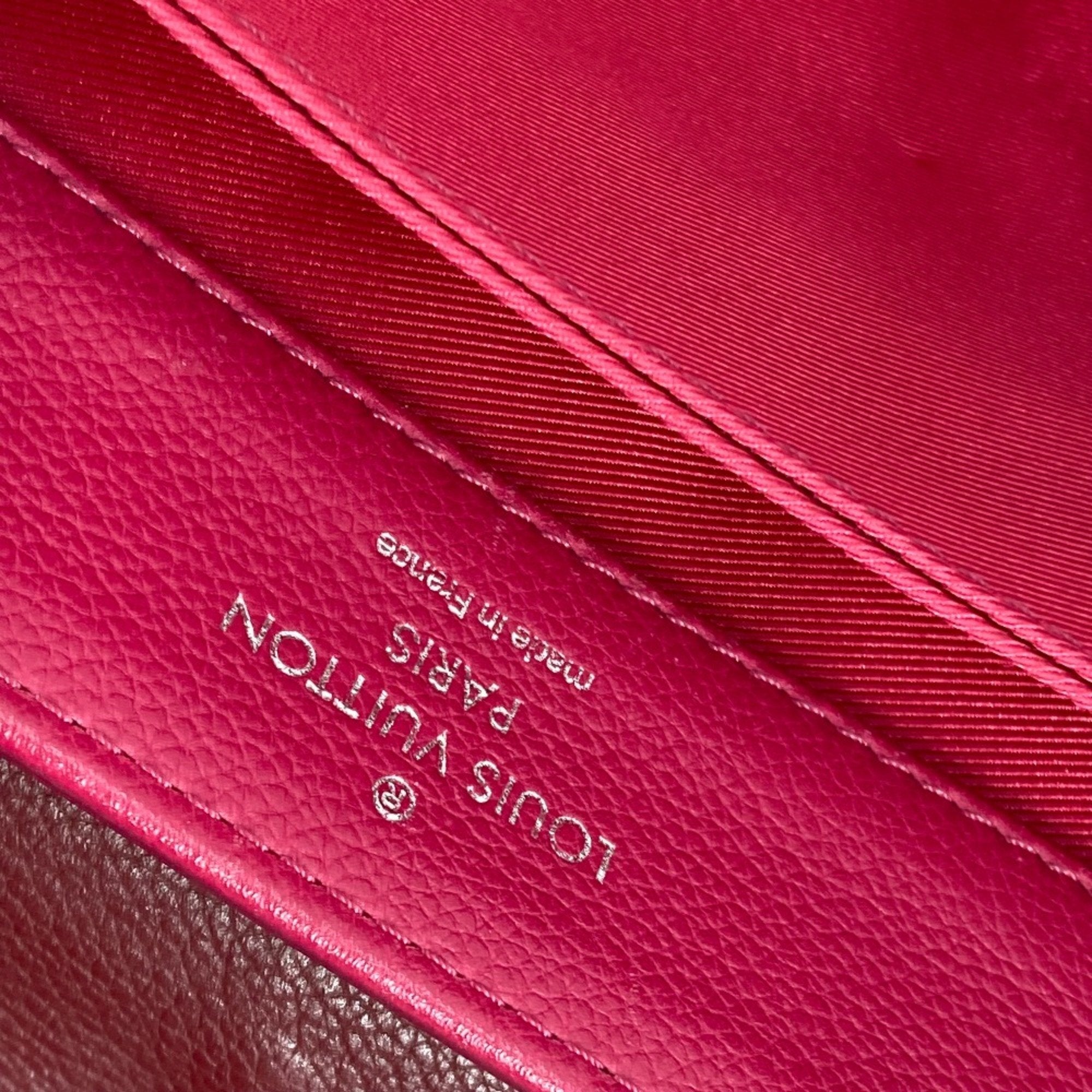 Louis Vuitton Purple Leather Handbag (Pre-Owned)